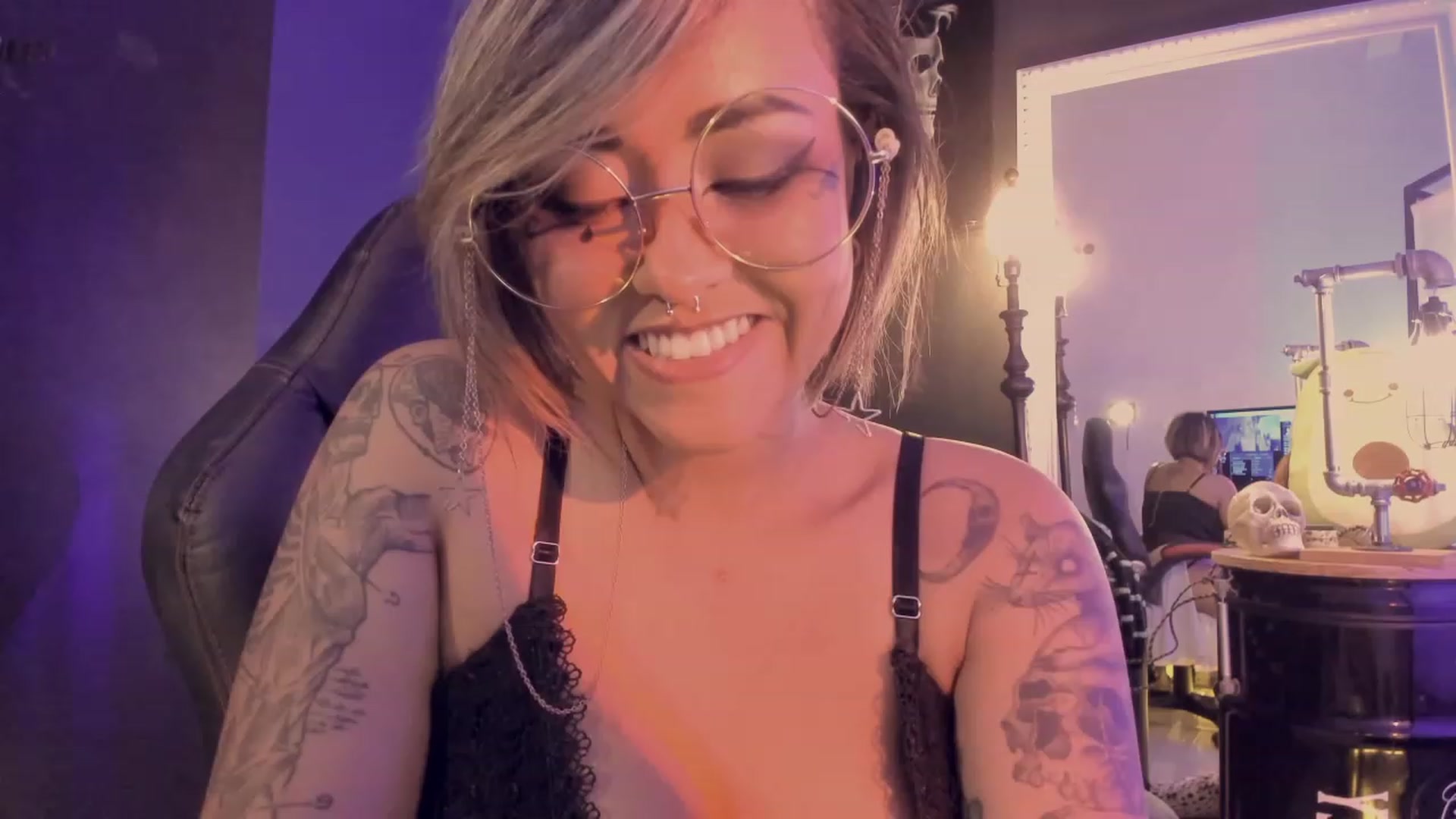 Gallery image thumbnail from AbraxxysRadio's myfreecams stream on, 08/08/2023, 01:36 image 9 of 20