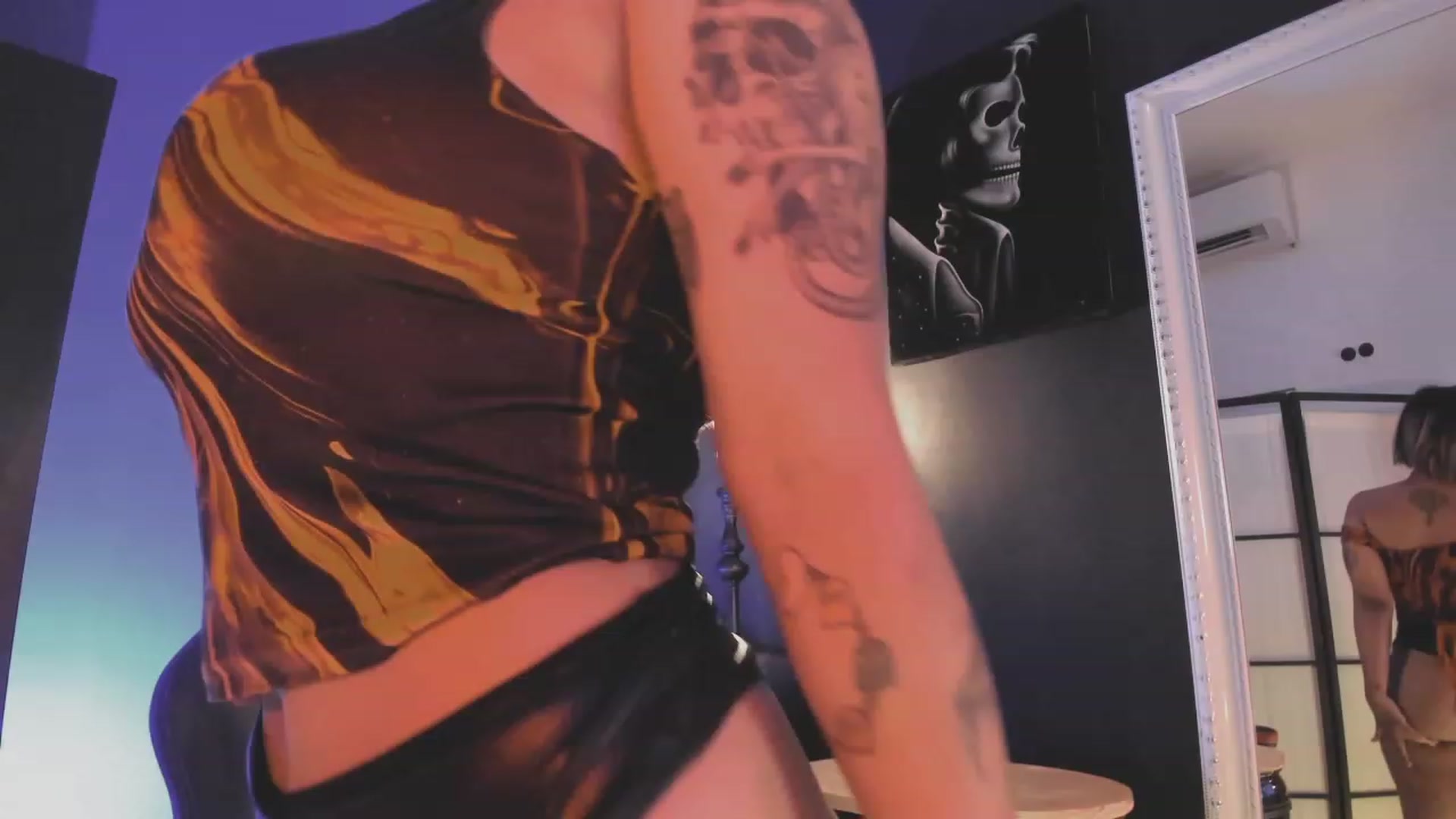 Gallery image thumbnail from AbraxxysRadio's myfreecams stream on, 08/09/2023, 24:01 image 18 of 20