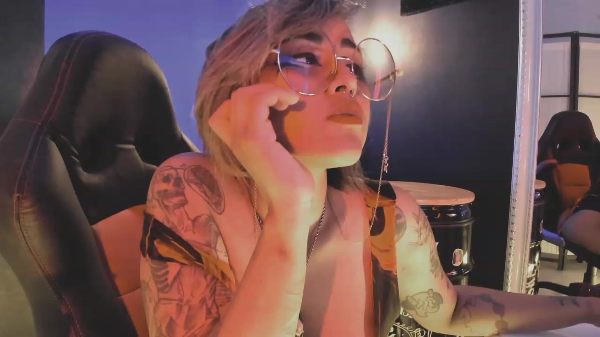 Gallery image thumbnail from AbraxxysRadio's myfreecams stream on, 08/09/2023, 24:01 image 2 of 20