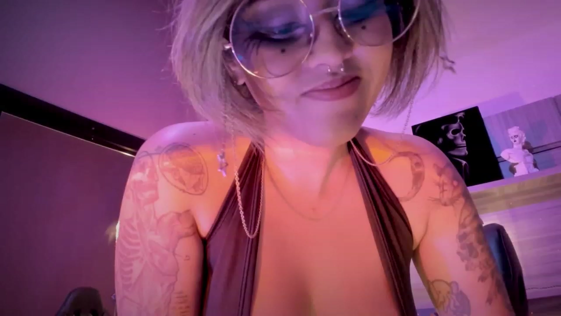 Gallery image thumbnail from AbraxxysRadio's myfreecams stream on, 08/15/2023, 02:24 image 8 of 20