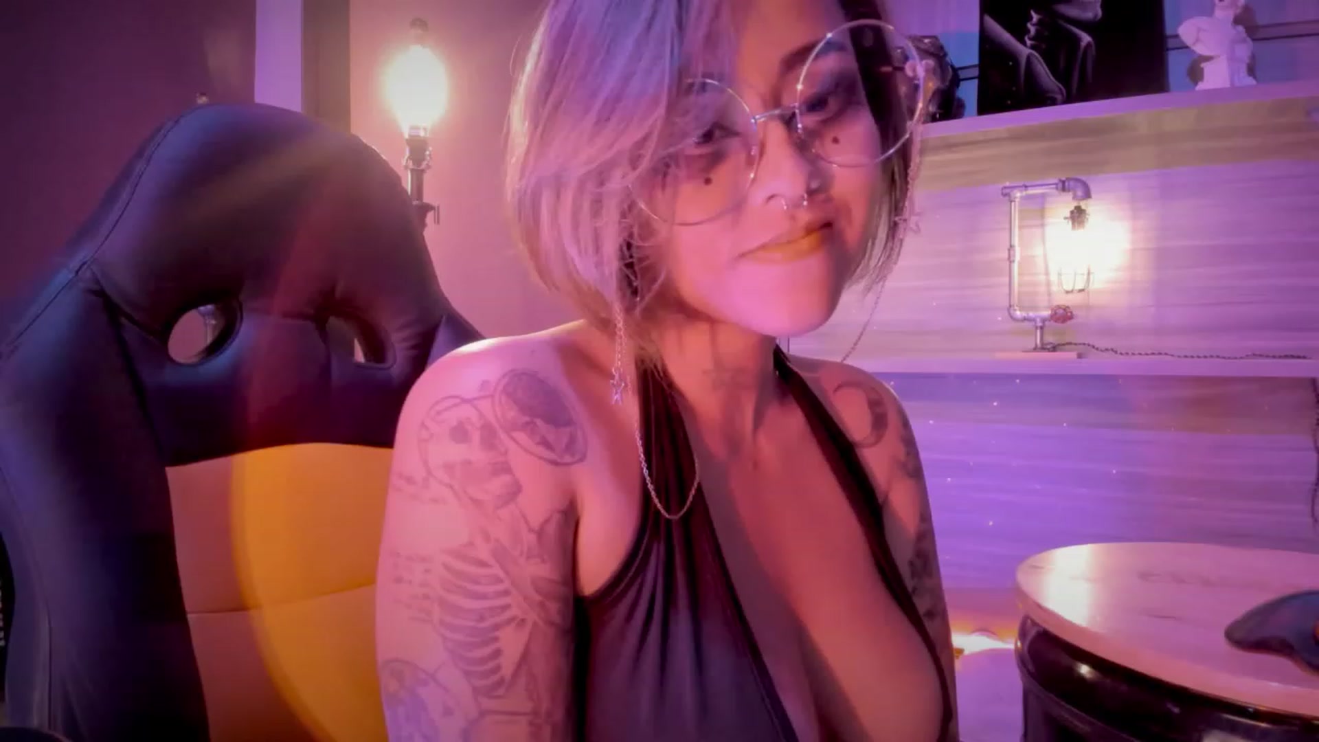 Gallery image thumbnail from AbraxxysRadio's myfreecams stream on, 08/15/2023, 02:24 image 2 of 20