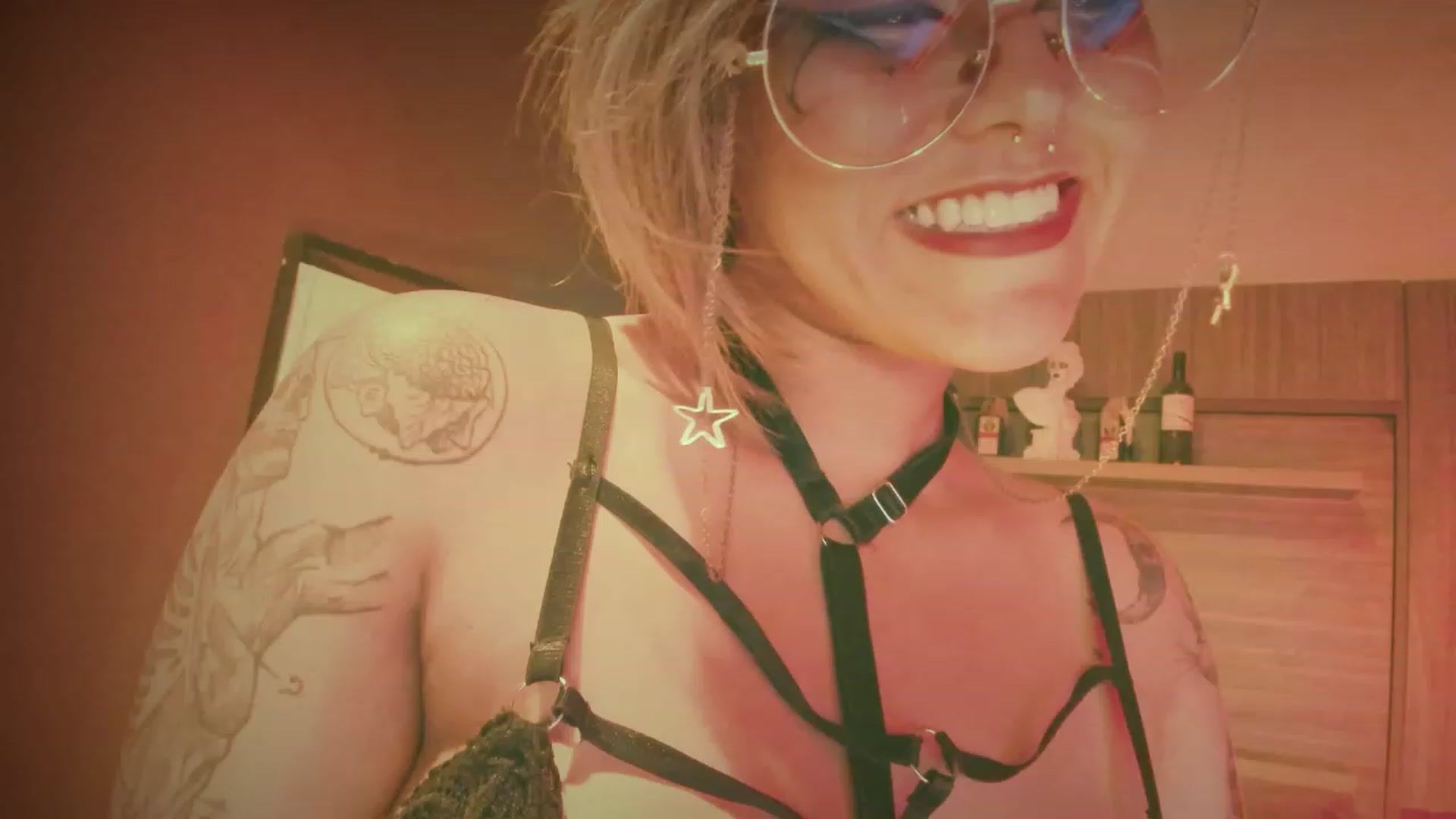 Gallery image thumbnail from AbraxxysRadio's myfreecams stream on, 08/20/2023, 19:22 image 9 of 20