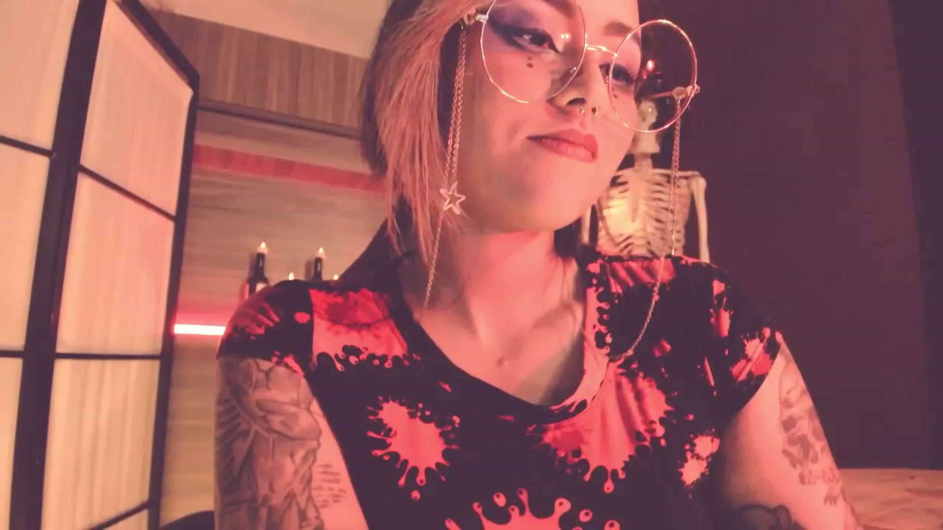 Gallery image thumbnail from AbraxxysRadio's myfreecams stream on, 09/01/2023, 24:01 image 1 of 20