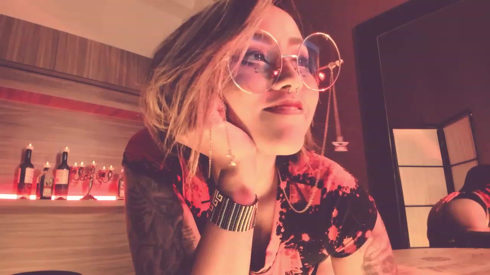 Gallery image thumbnail from AbraxxysRadio's myfreecams stream on, 09/01/2023, 24:01 image 12 of 20
