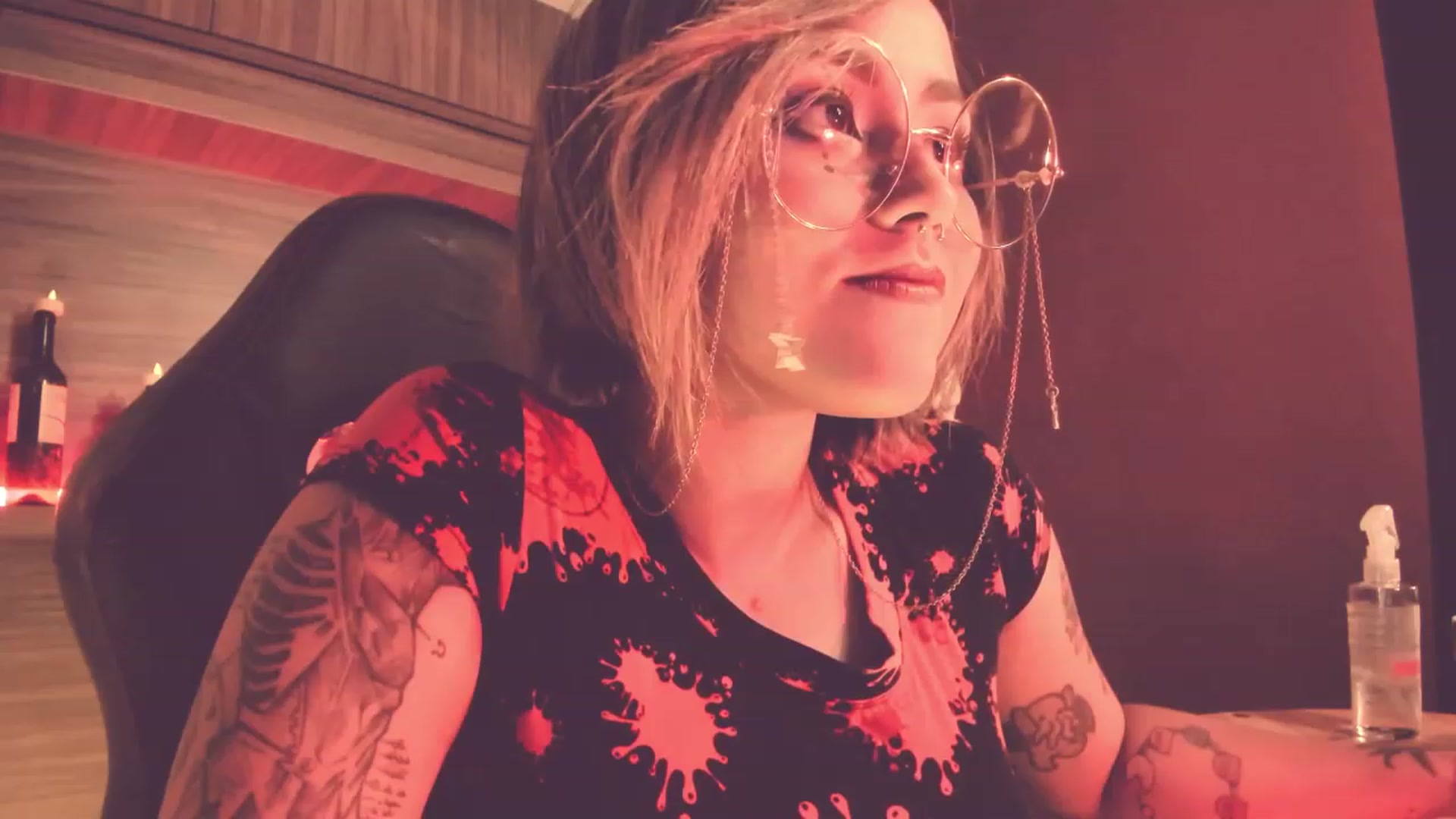 Gallery image thumbnail from AbraxxysRadio's myfreecams stream on, 09/01/2023, 02:21 image 19 of 20