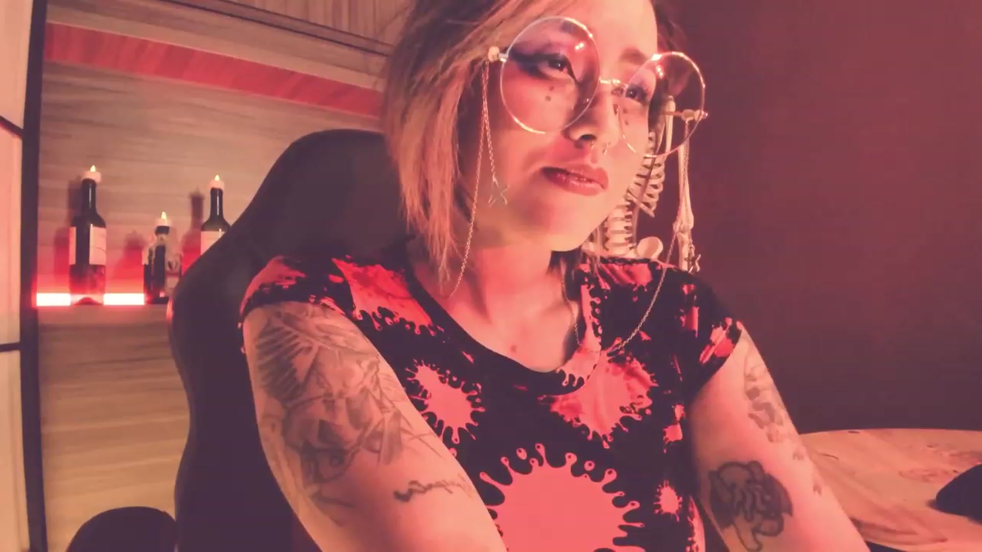Gallery image thumbnail from AbraxxysRadio's myfreecams stream on, 09/01/2023, 02:21 image 5 of 20