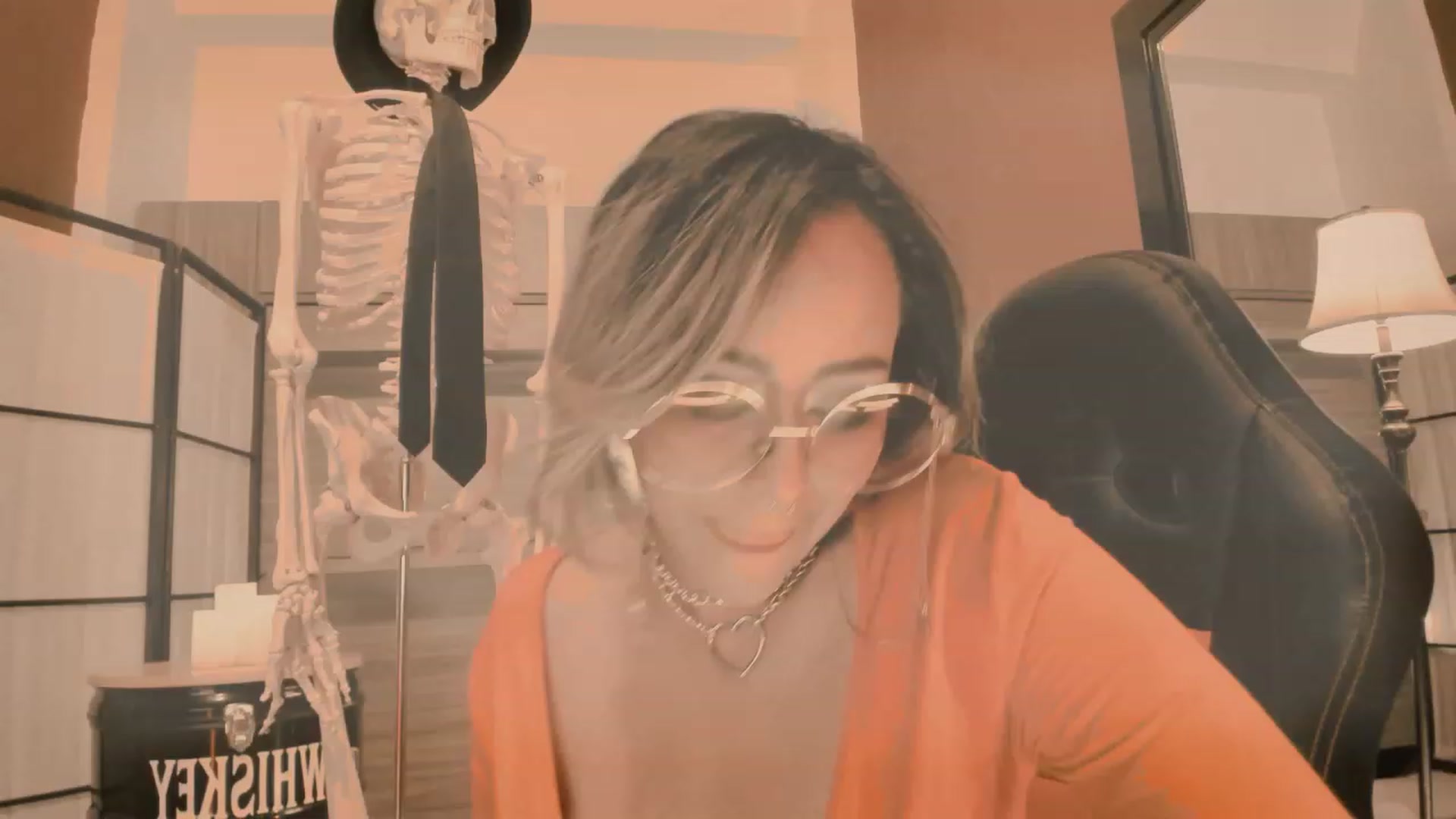 Gallery image thumbnail from AbraxxysRadio's myfreecams stream on, 09/02/2023, 02:32 image 18 of 20