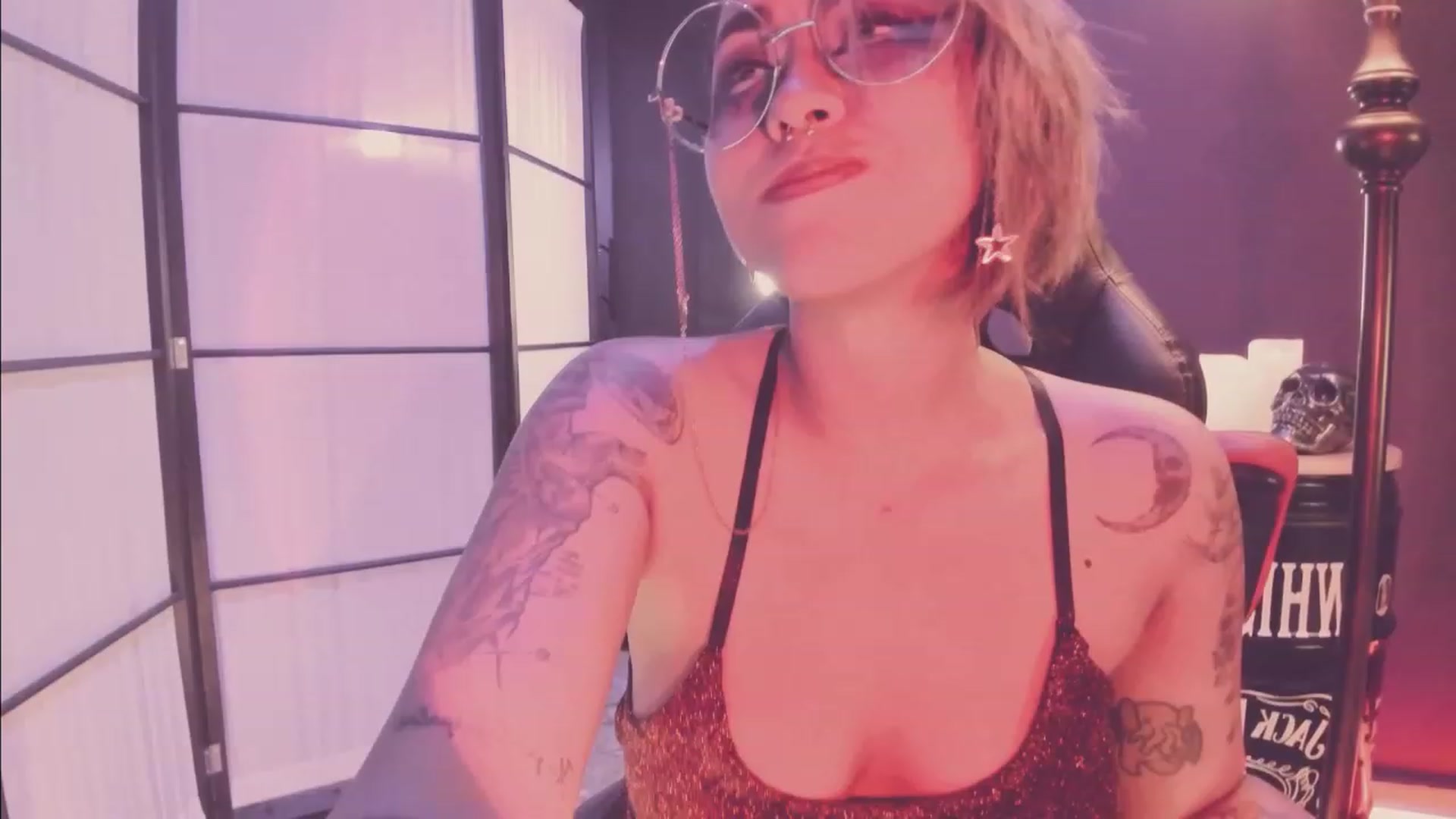 Gallery image thumbnail from AbraxxysRadio's myfreecams stream on, 09/10/2023, 19:21 image 11 of 20