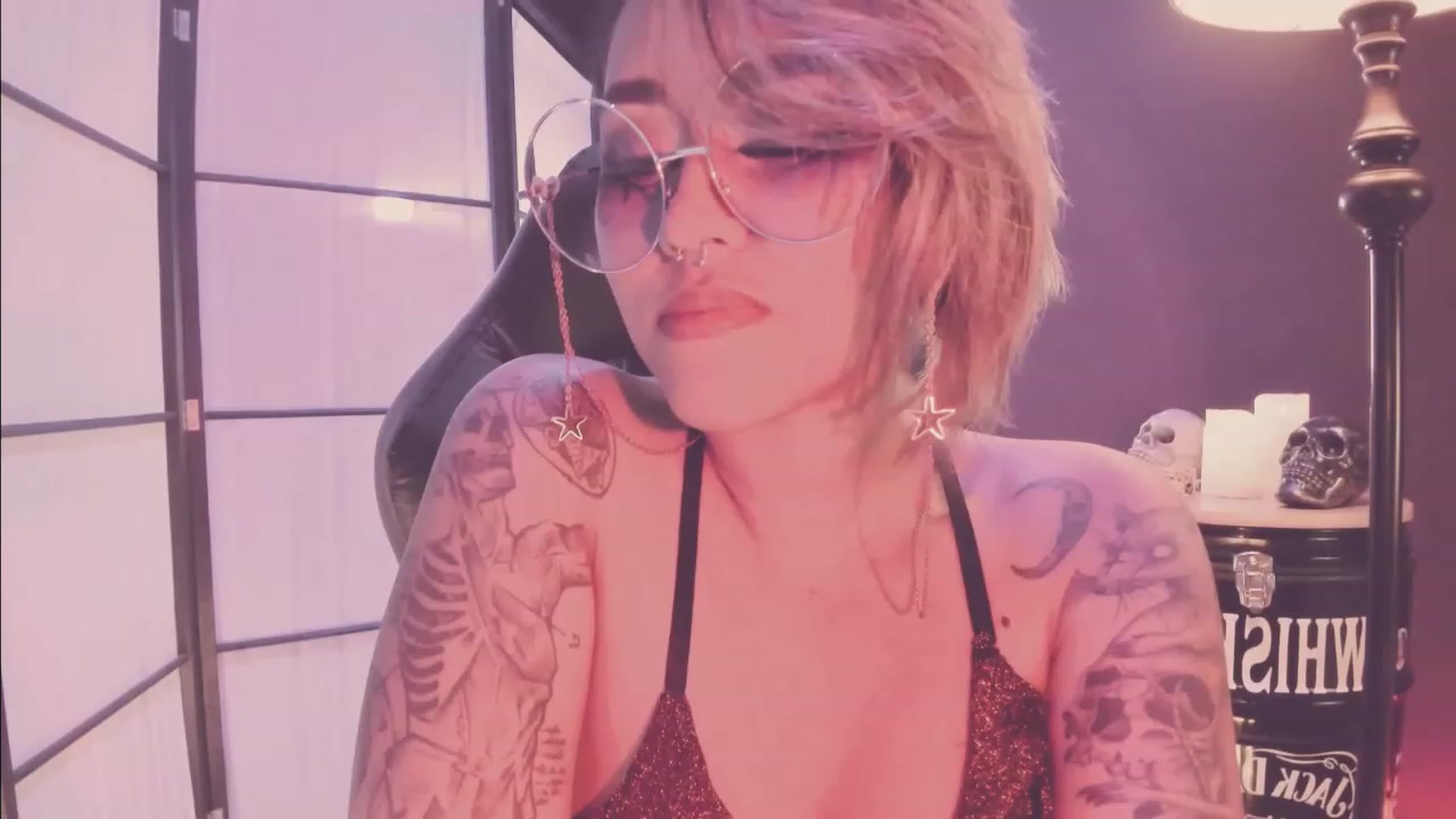 Gallery image thumbnail from AbraxxysRadio's myfreecams stream on, 09/10/2023, 20:05 image 20 of 20