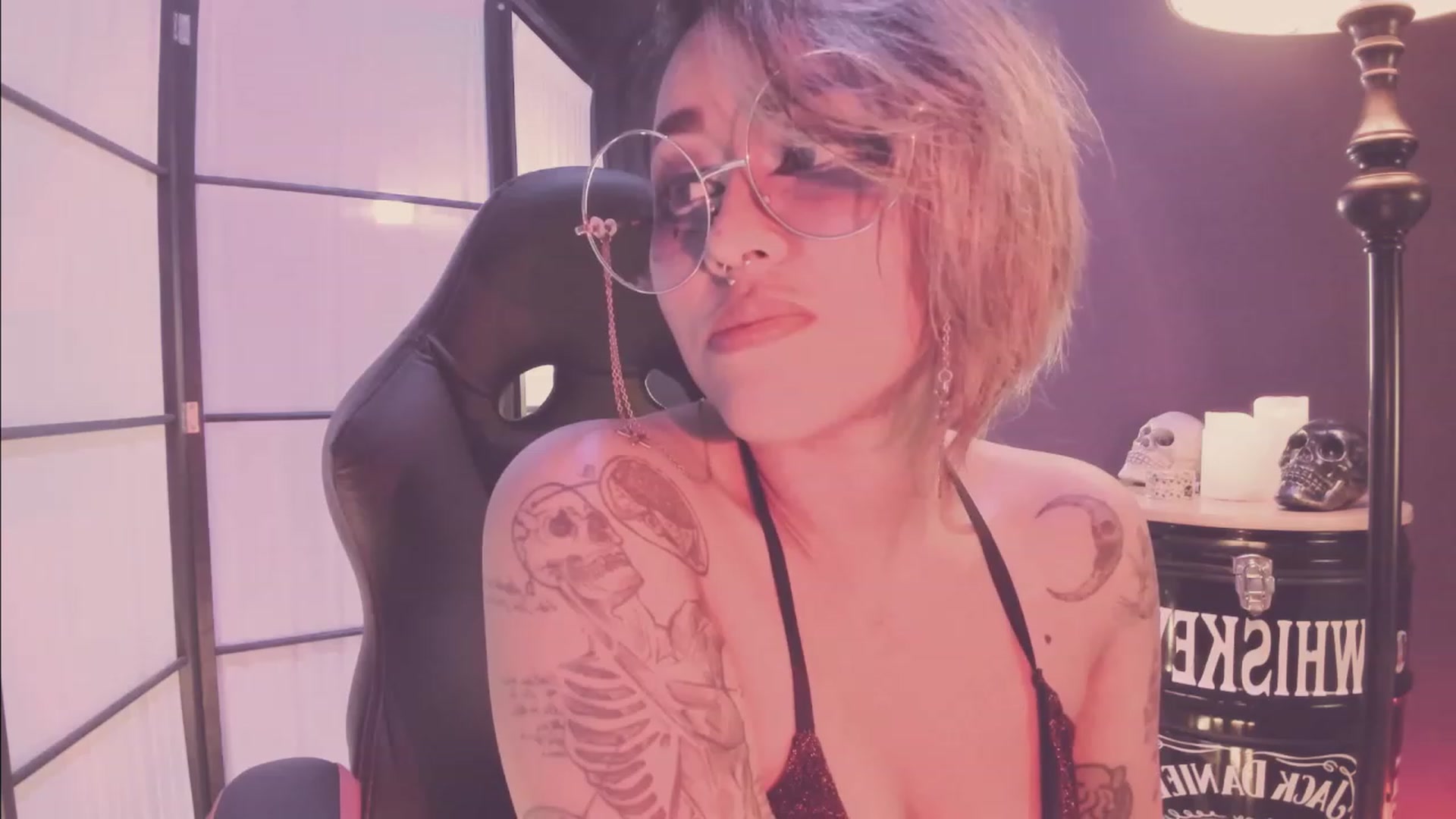 Gallery image thumbnail from AbraxxysRadio's myfreecams stream on, 09/10/2023, 20:05 image 8 of 20