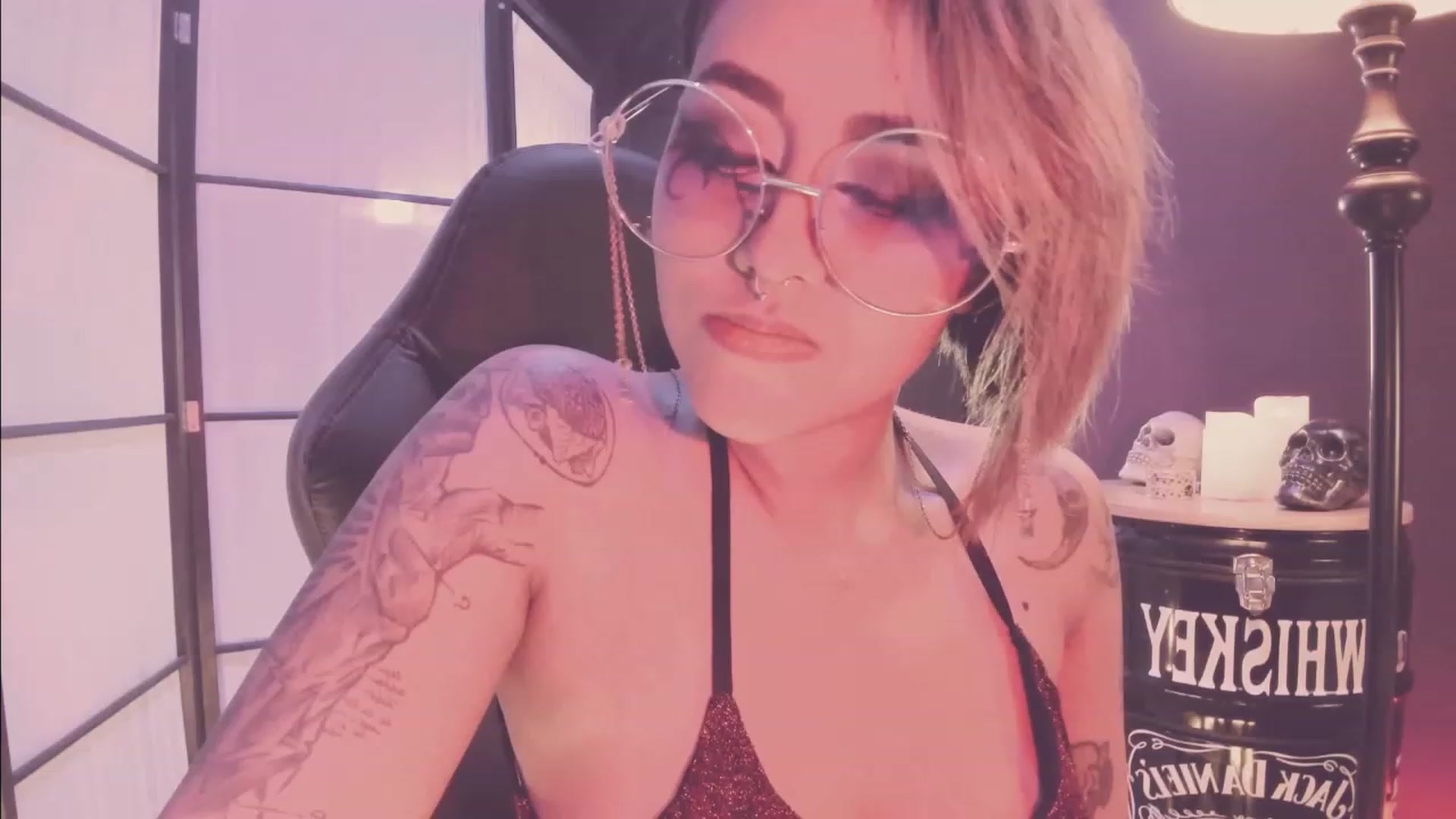 Gallery image thumbnail from AbraxxysRadio's myfreecams stream on, 09/10/2023, 20:05 image 10 of 20