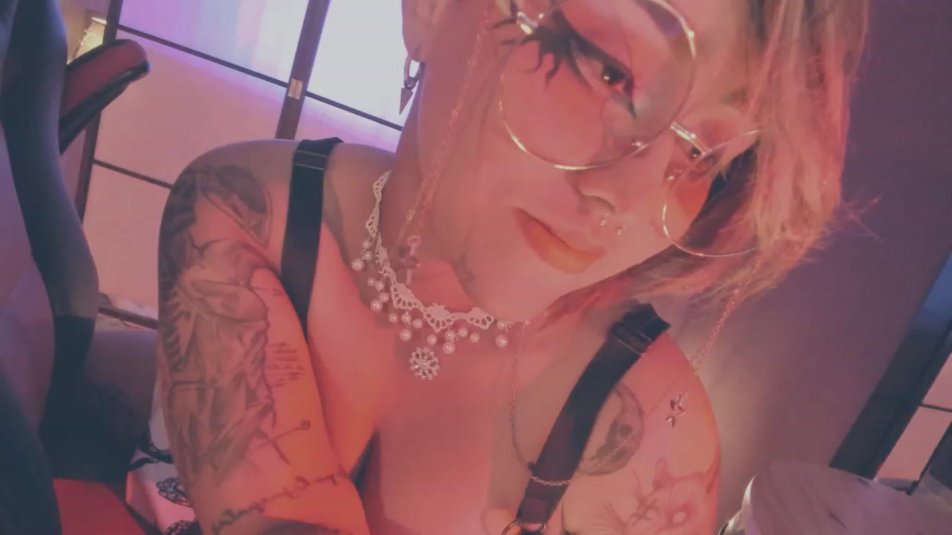 Gallery image thumbnail from AbraxxysRadio's myfreecams stream on, 09/15/2023, 24:31 image 6 of 20