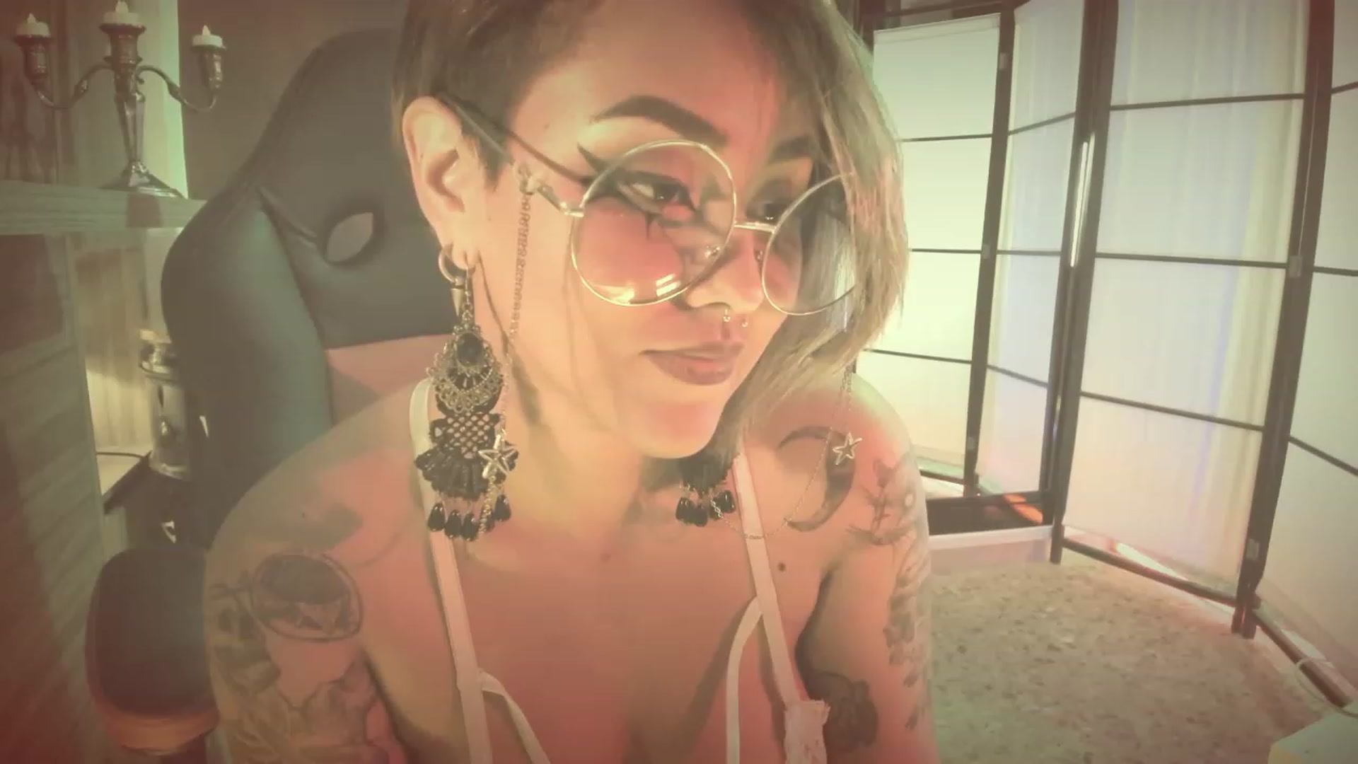 Gallery image thumbnail from AbraxxysRadio's myfreecams stream on, 09/20/2023, 02:24 image 20 of 20