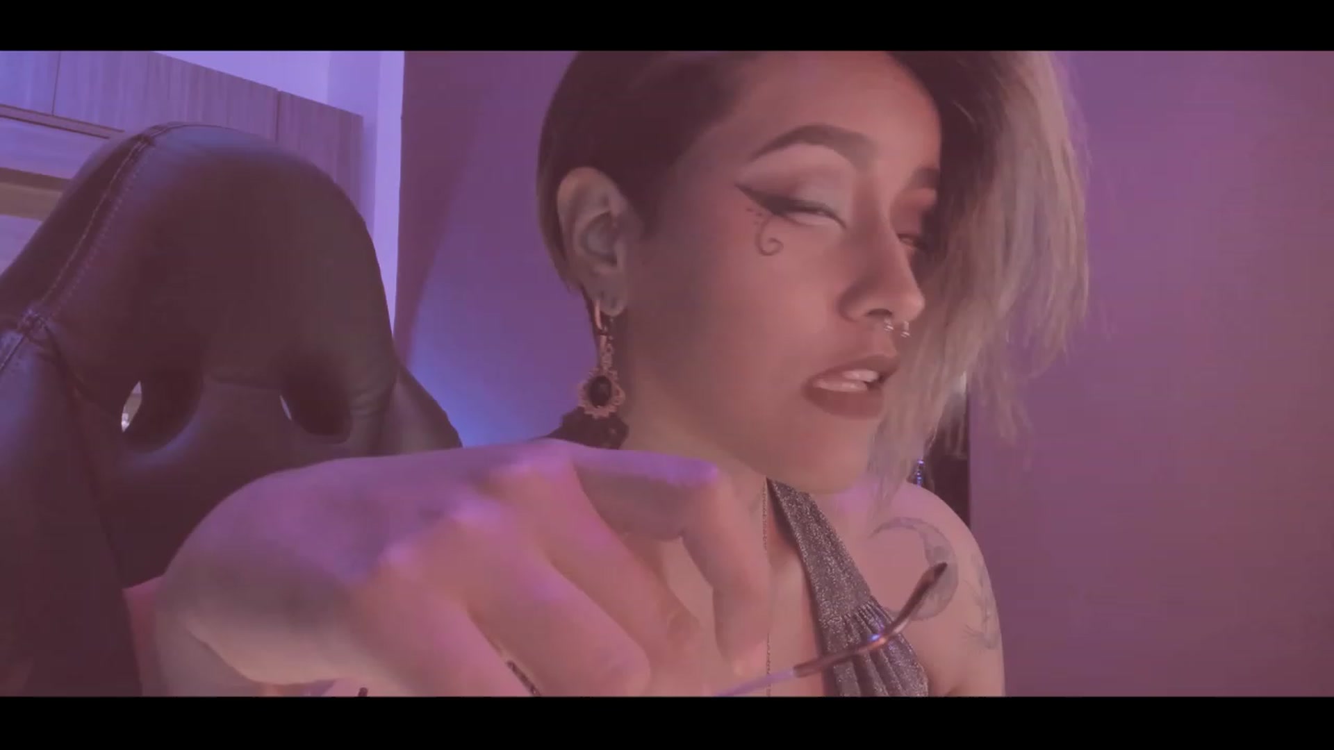 Gallery image thumbnail from AbraxxysRadio's myfreecams stream on, 09/23/2023, 01:38 image 9 of 20