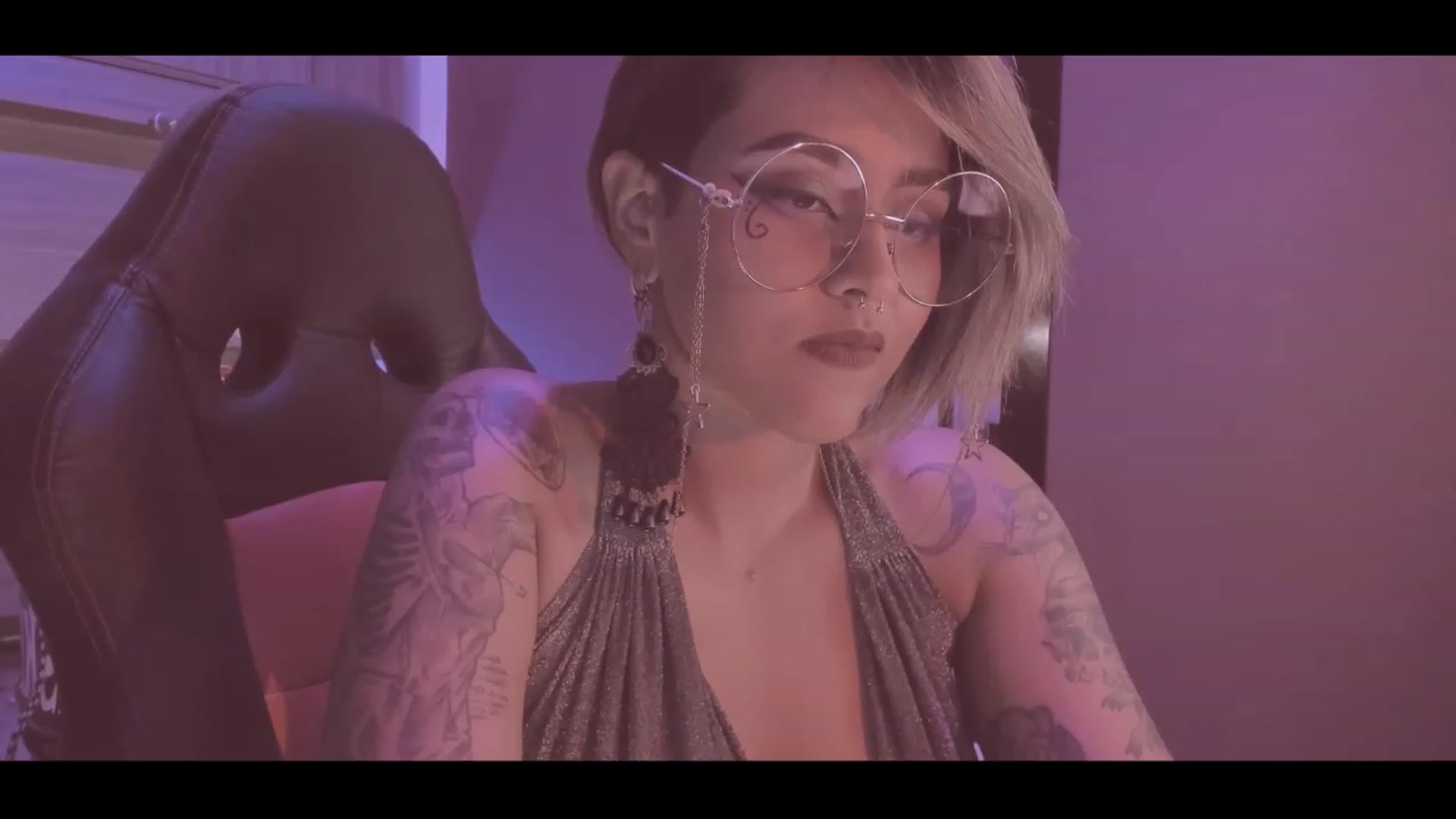 Gallery image thumbnail from AbraxxysRadio's myfreecams stream on, 09/23/2023, 01:38 image 19 of 20