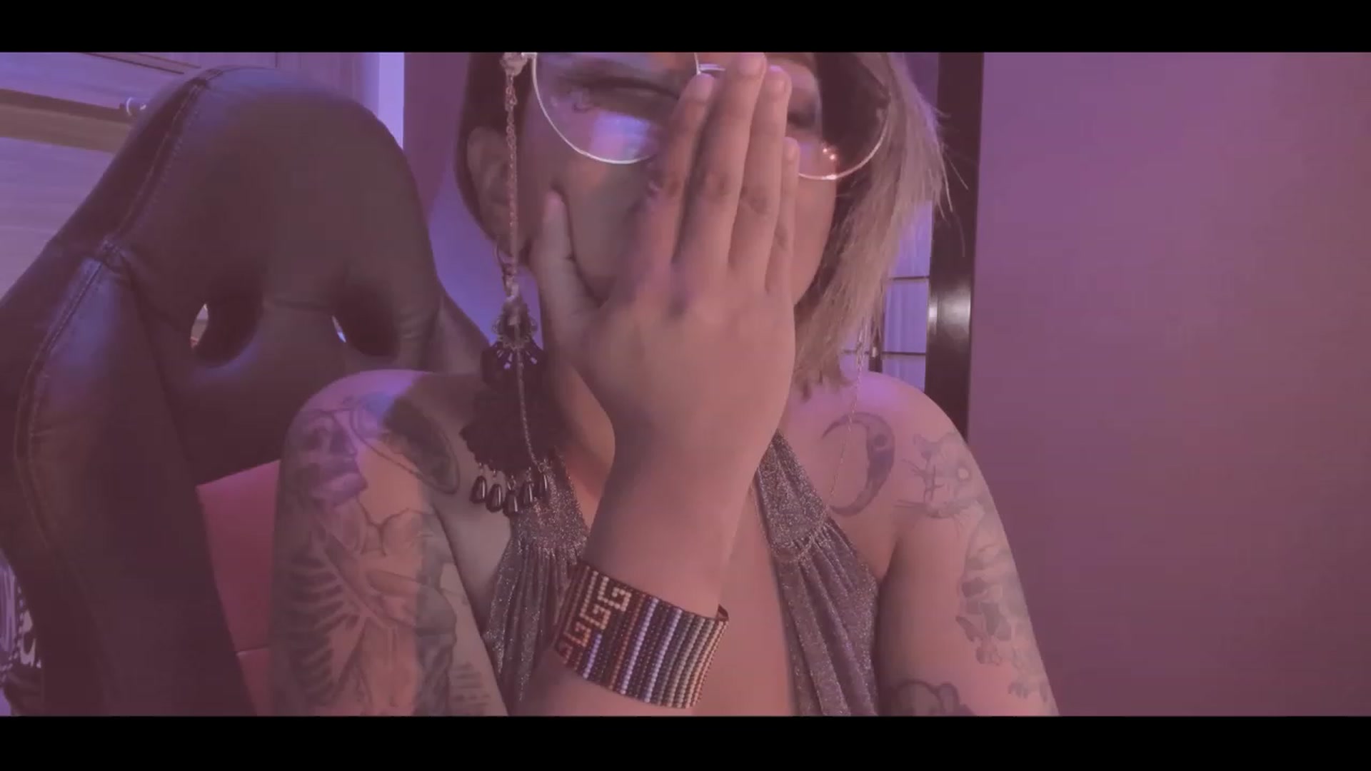 Gallery image thumbnail from AbraxxysRadio's myfreecams stream on, 09/23/2023, 02:02 image 8 of 20