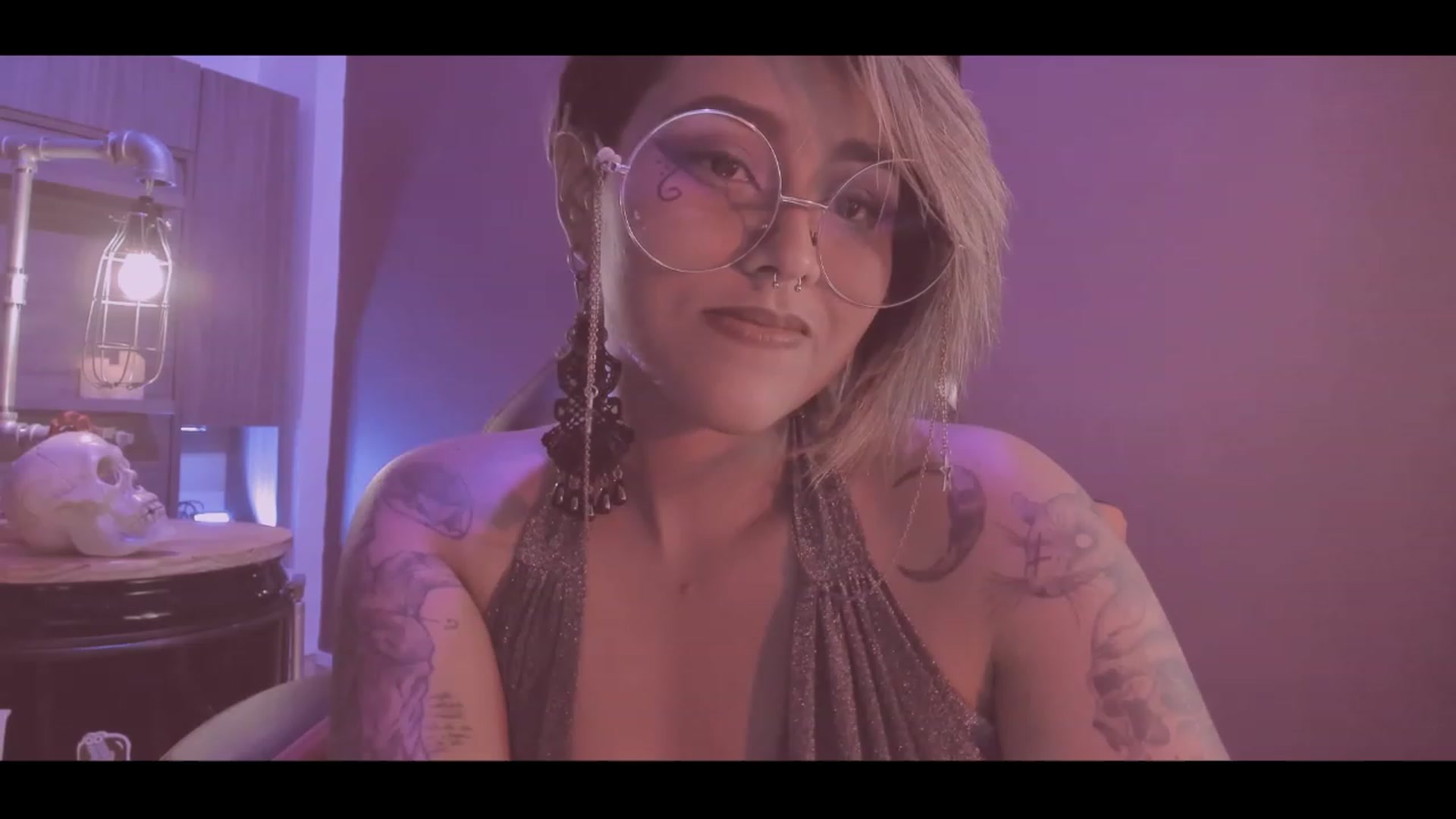 Gallery image thumbnail from AbraxxysRadio's myfreecams stream on, 09/23/2023, 02:48 image 19 of 20