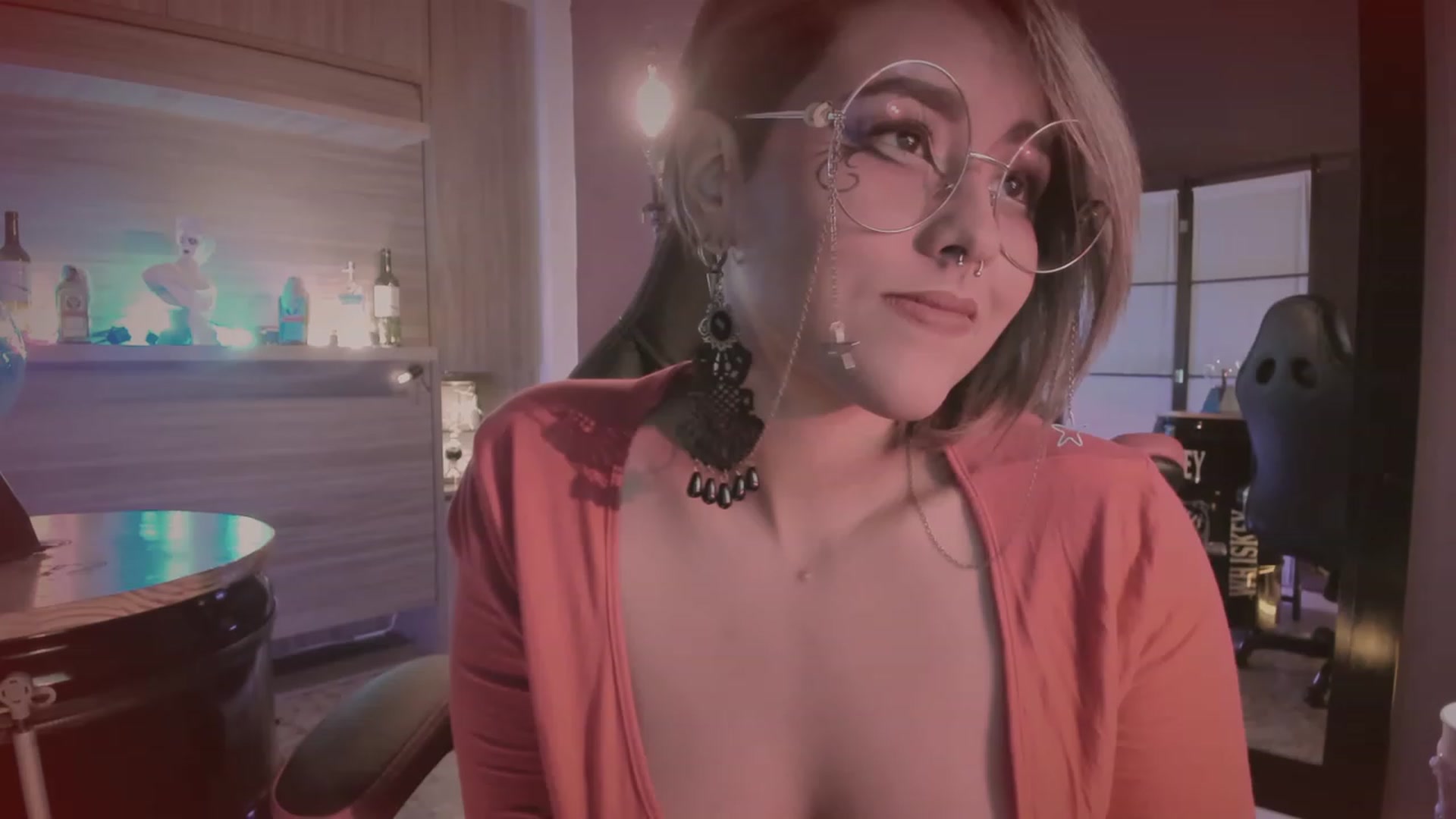 Gallery image thumbnail from AbraxxysRadio's myfreecams stream on, 09/26/2023, 01:41 image 10 of 20