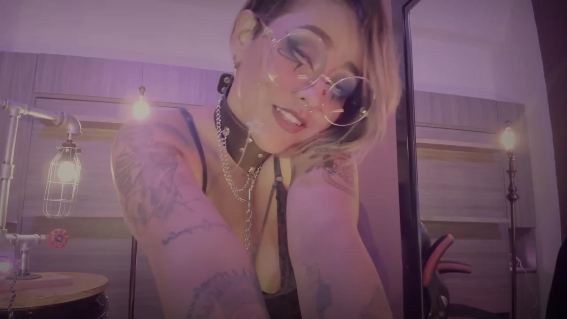 Gallery image thumbnail from AbraxxysRadio's myfreecams stream on, 09/26/2023, 23:45 image 5 of 20