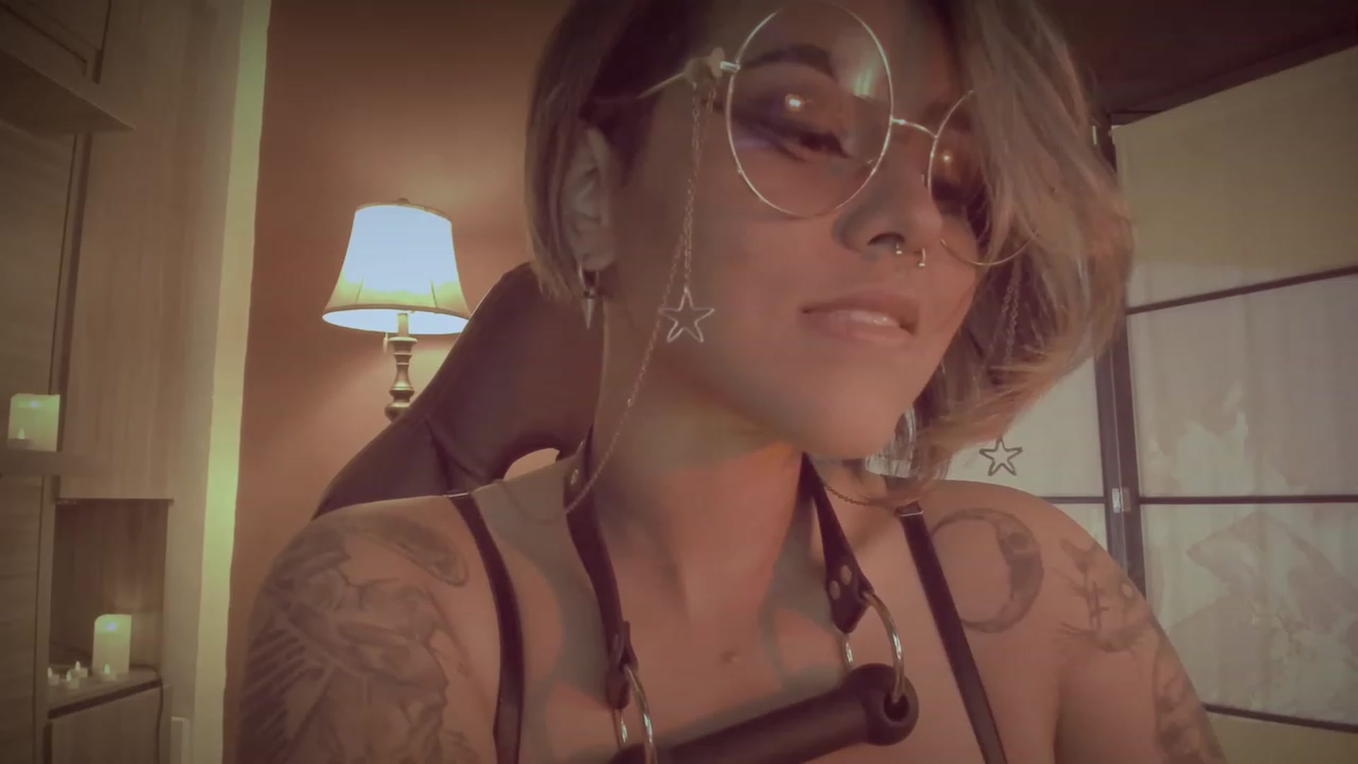 Gallery image thumbnail from AbraxxysRadio's myfreecams stream on, 09/30/2023, 20:13 image 12 of 20