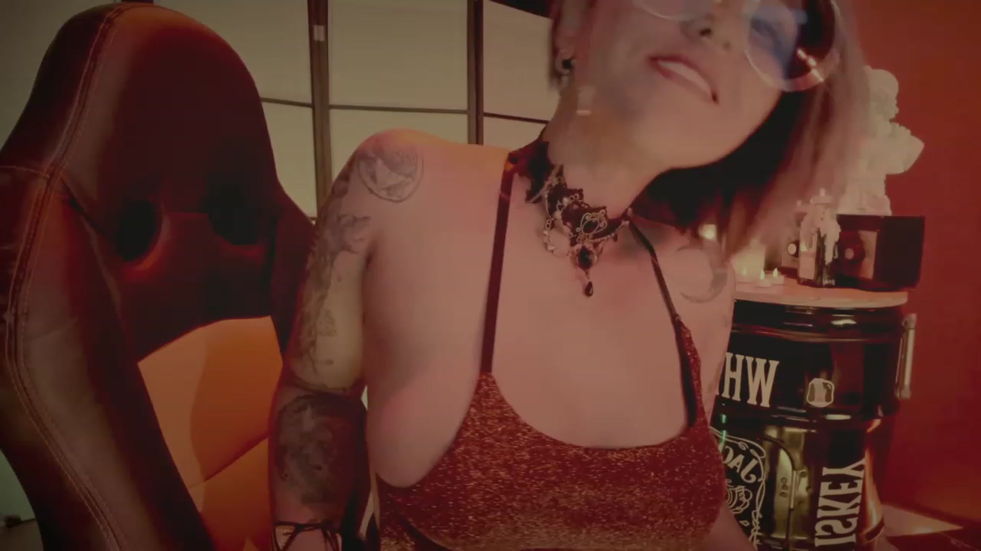 Gallery image thumbnail from AbraxxysRadio's myfreecams stream on, 10/03/2023, 24:47 image 4 of 20
