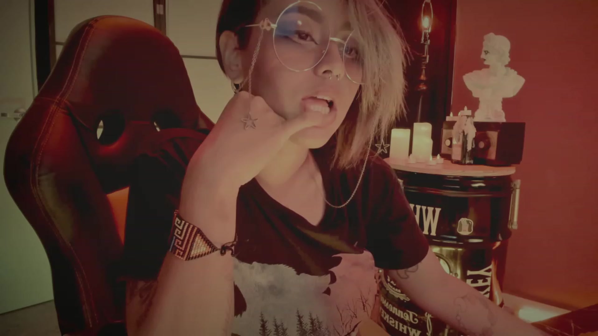 Gallery image thumbnail from AbraxxysRadio's myfreecams stream on, 10/03/2023, 02:15 image 2 of 20