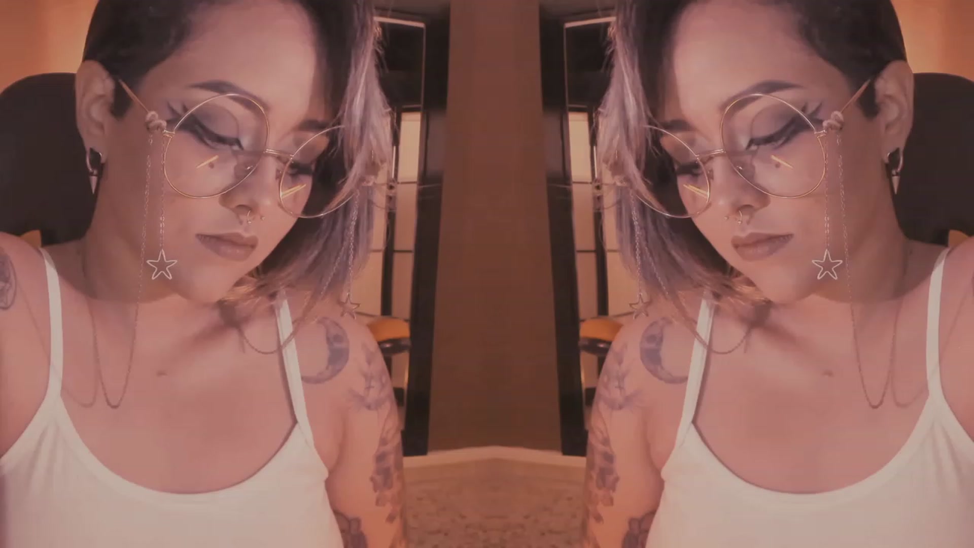 Gallery image thumbnail from AbraxxysRadio's myfreecams stream on, 10/13/2023, 23:57 image 1 of 20