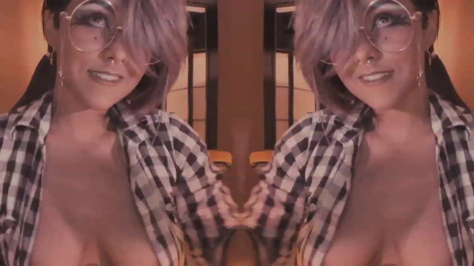 Gallery image thumbnail from AbraxxysRadio's myfreecams stream on, 10/14/2023, 01:22 image 17 of 20