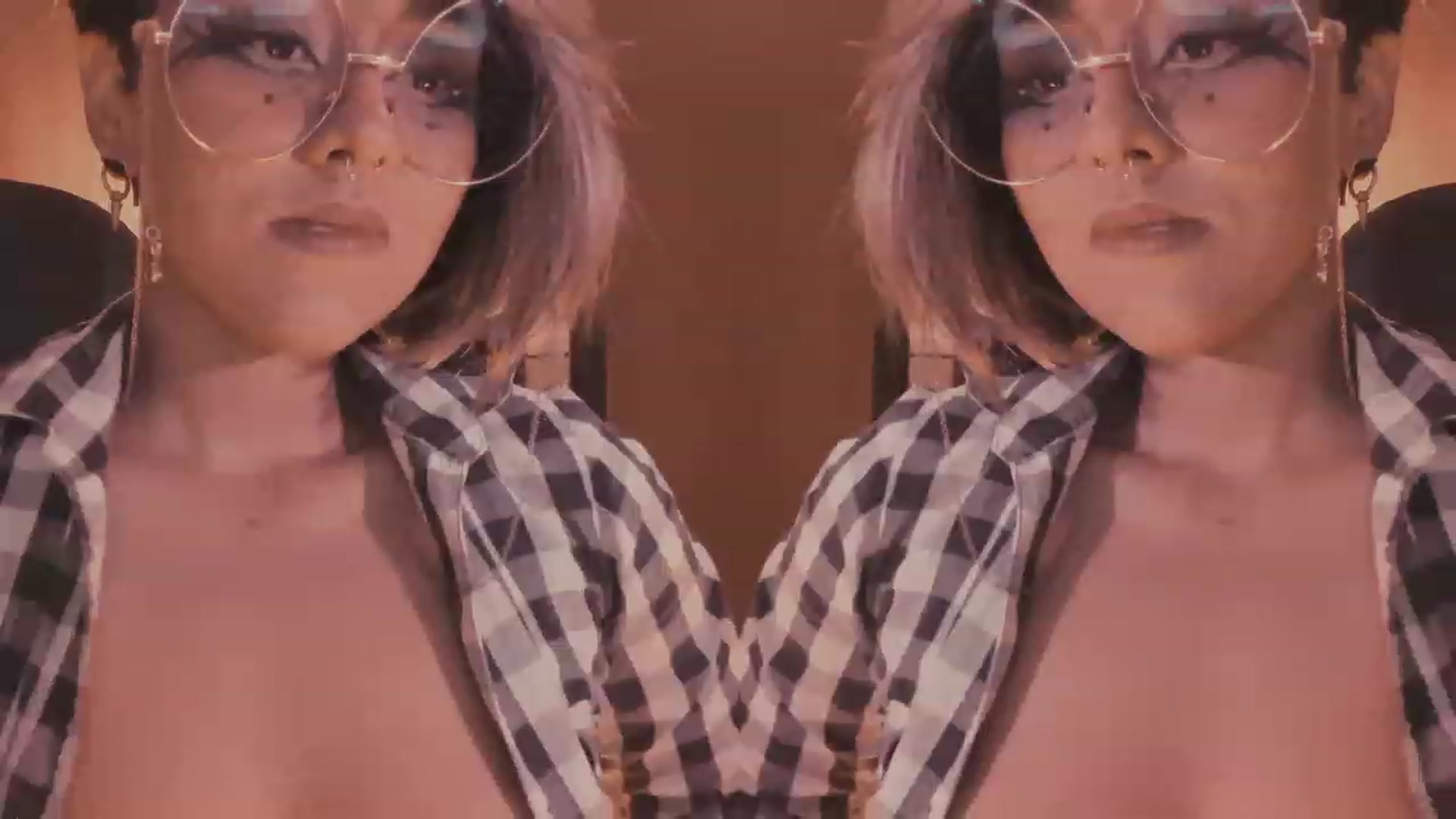 Gallery image thumbnail from AbraxxysRadio's myfreecams stream on, 10/14/2023, 01:22 image 2 of 20