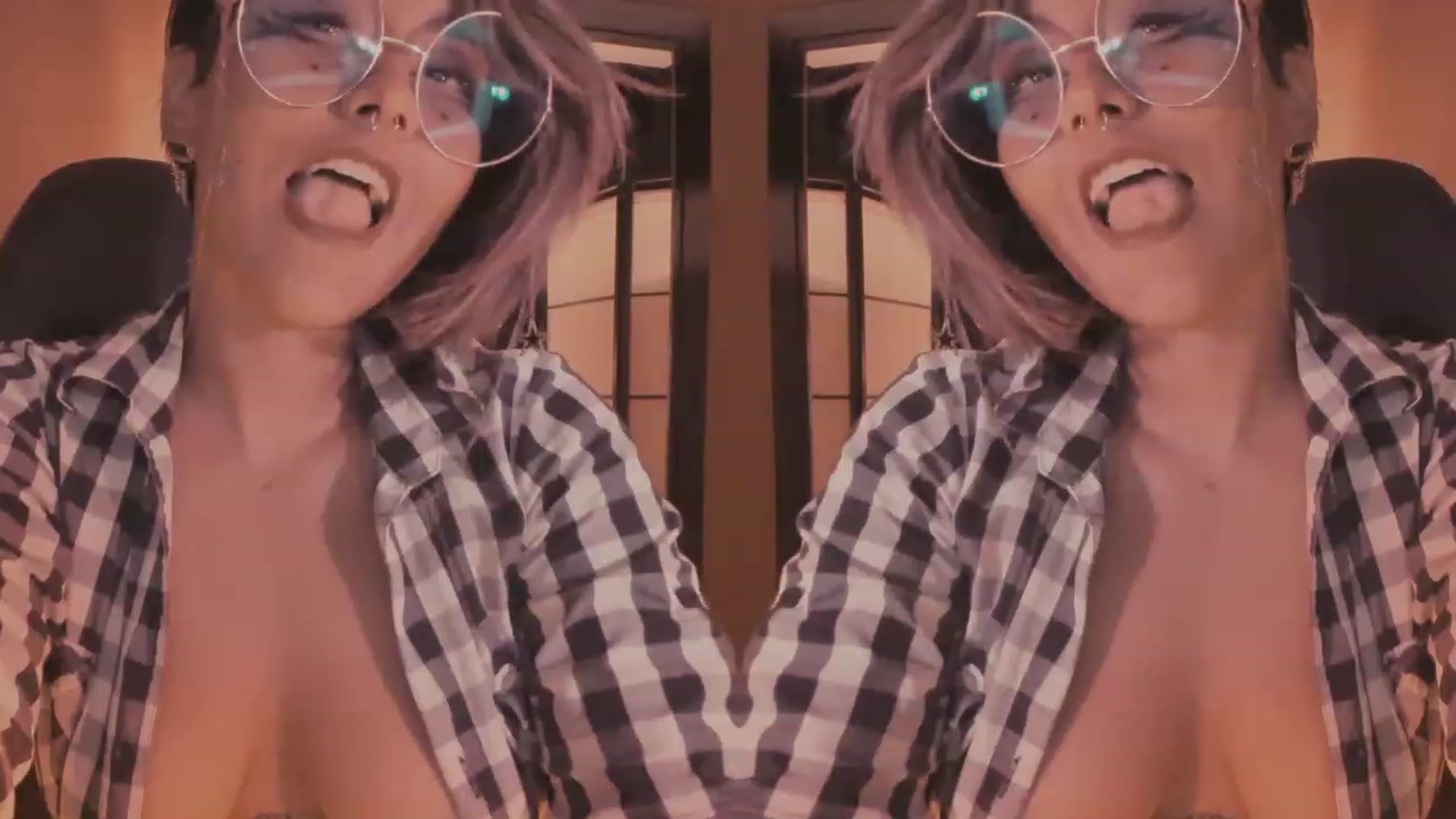 Gallery image thumbnail from AbraxxysRadio's myfreecams stream on, 10/14/2023, 01:22 image 4 of 20