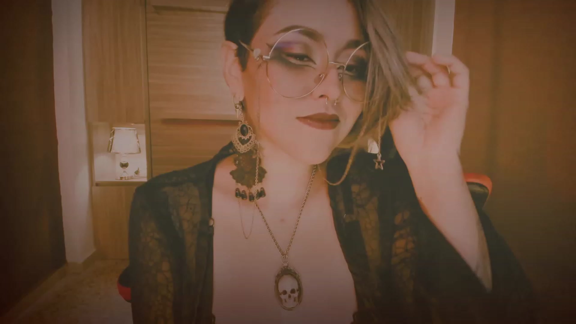 Gallery image thumbnail from AbraxxysRadio's myfreecams stream on, 10/19/2023, 01:23 image 13 of 20