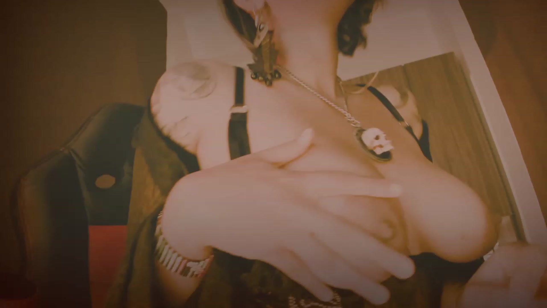 Gallery image thumbnail from AbraxxysRadio's myfreecams stream on, 10/19/2023, 02:13 image 16 of 20