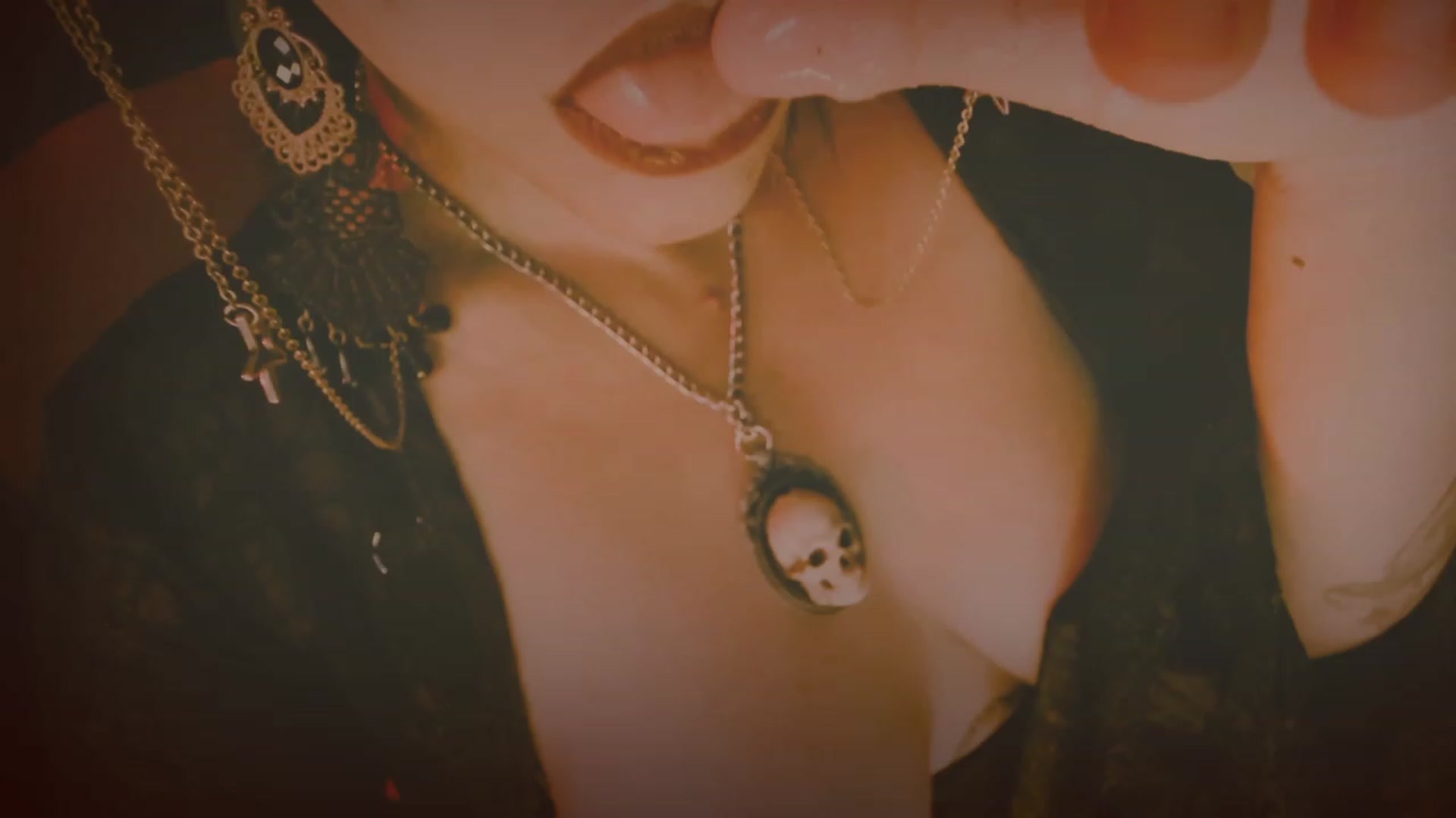 Gallery image thumbnail from AbraxxysRadio's myfreecams stream on, 10/19/2023, 02:13 image 18 of 20