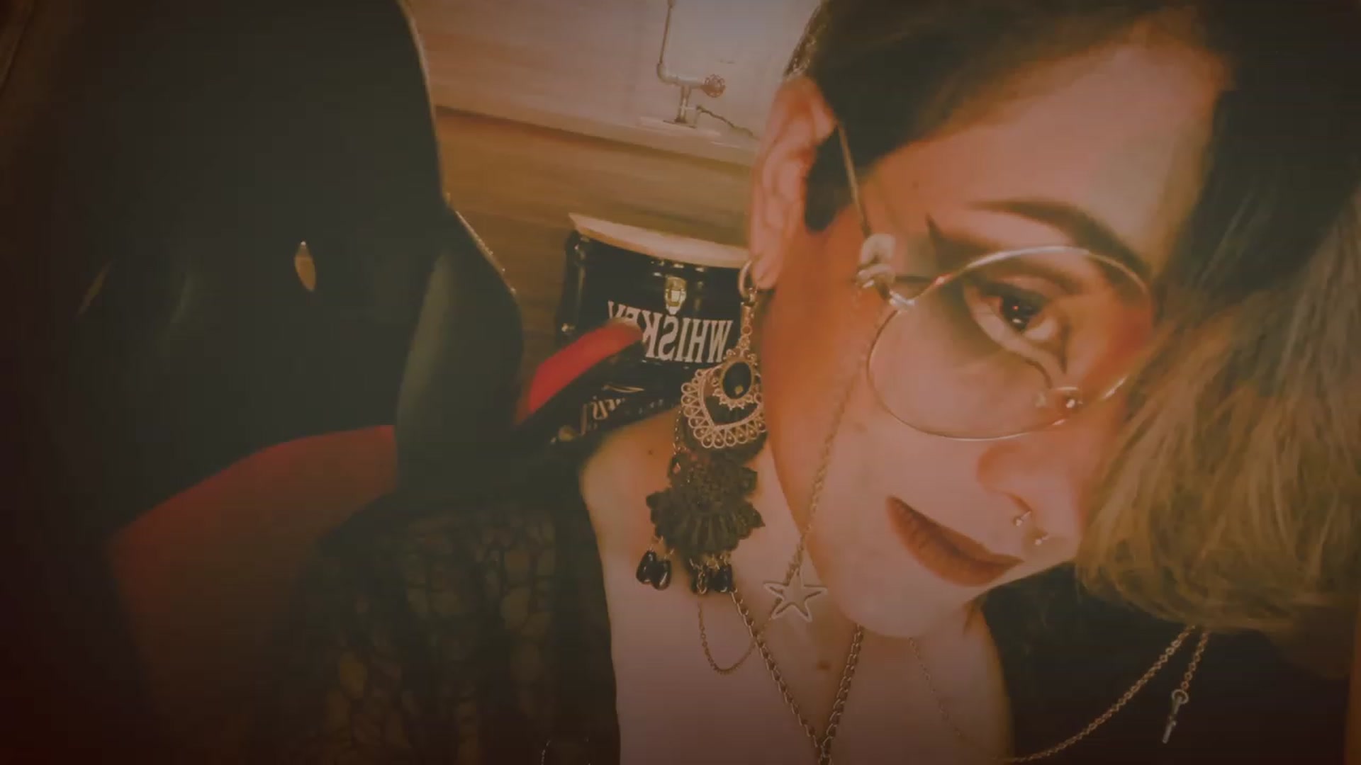 Gallery image thumbnail from AbraxxysRadio's myfreecams stream on, 10/19/2023, 02:13 image 17 of 20