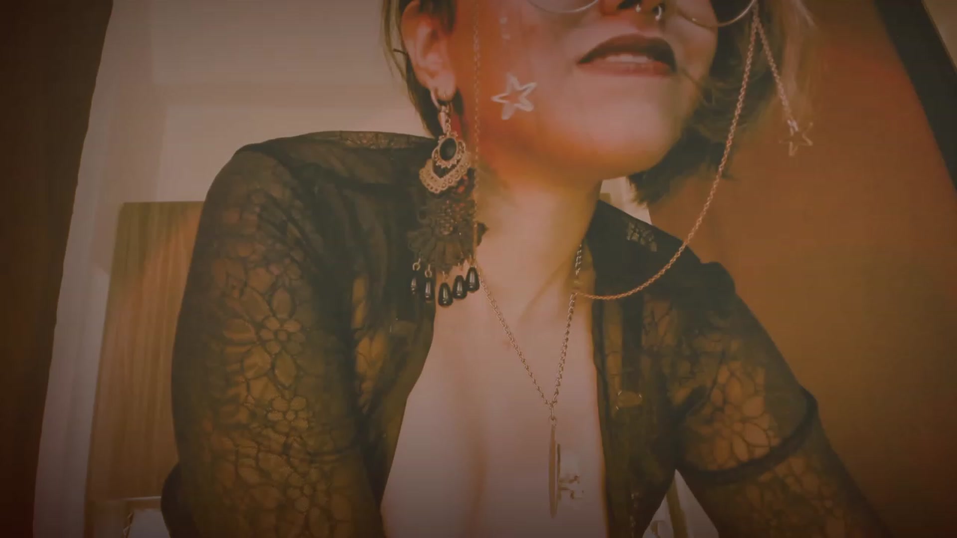 Gallery image thumbnail from AbraxxysRadio's myfreecams stream on, 10/19/2023, 02:41 image 19 of 20
