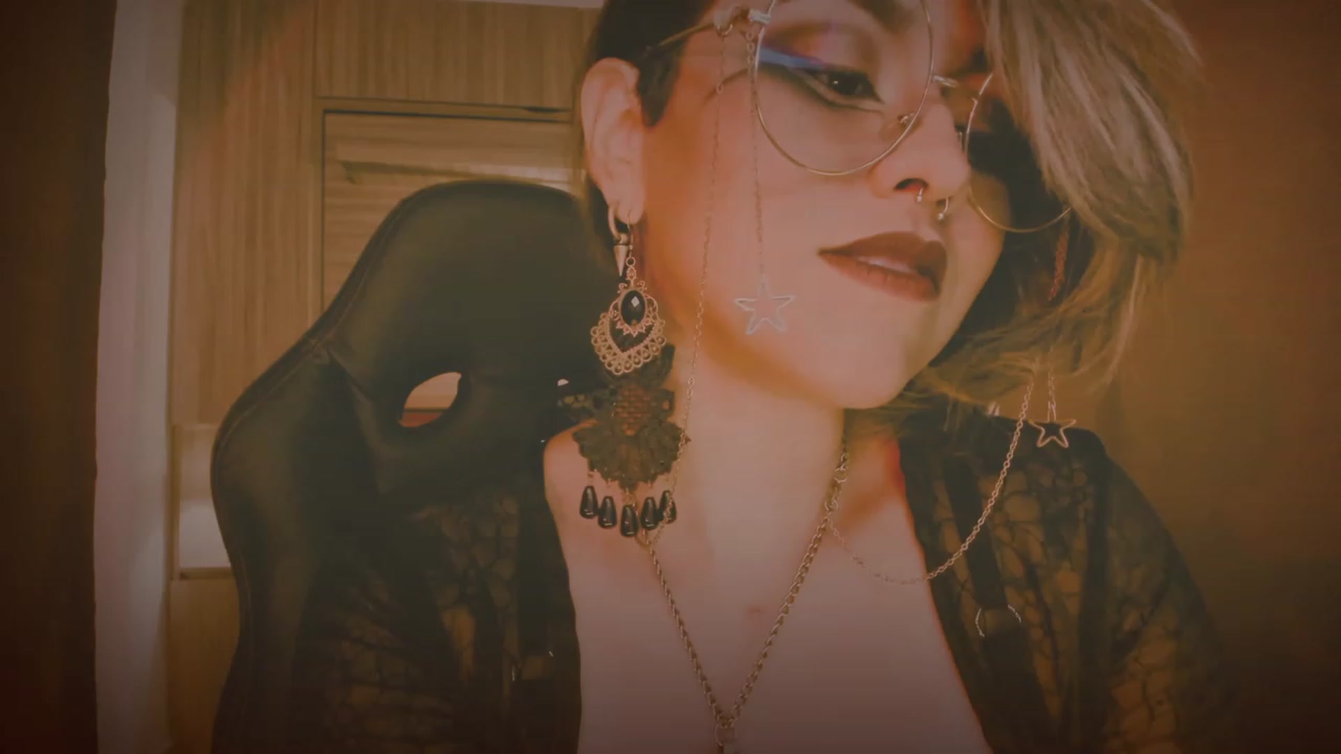 Gallery image thumbnail from AbraxxysRadio's myfreecams stream on, 10/19/2023, 02:41 image 9 of 20