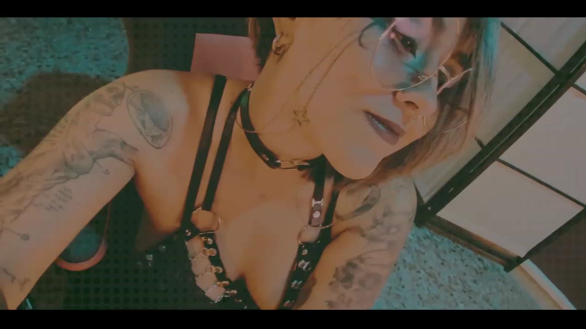 Gallery image thumbnail from AbraxxysRadio's myfreecams stream on, 10/25/2023, 24:04 image 16 of 20