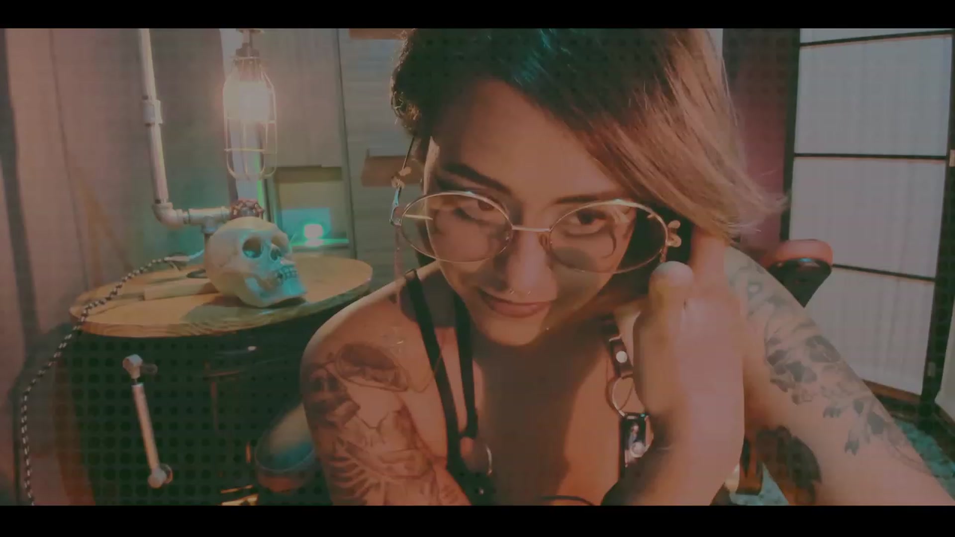 Gallery image thumbnail from AbraxxysRadio's myfreecams stream on, 10/25/2023, 24:34 image 9 of 20