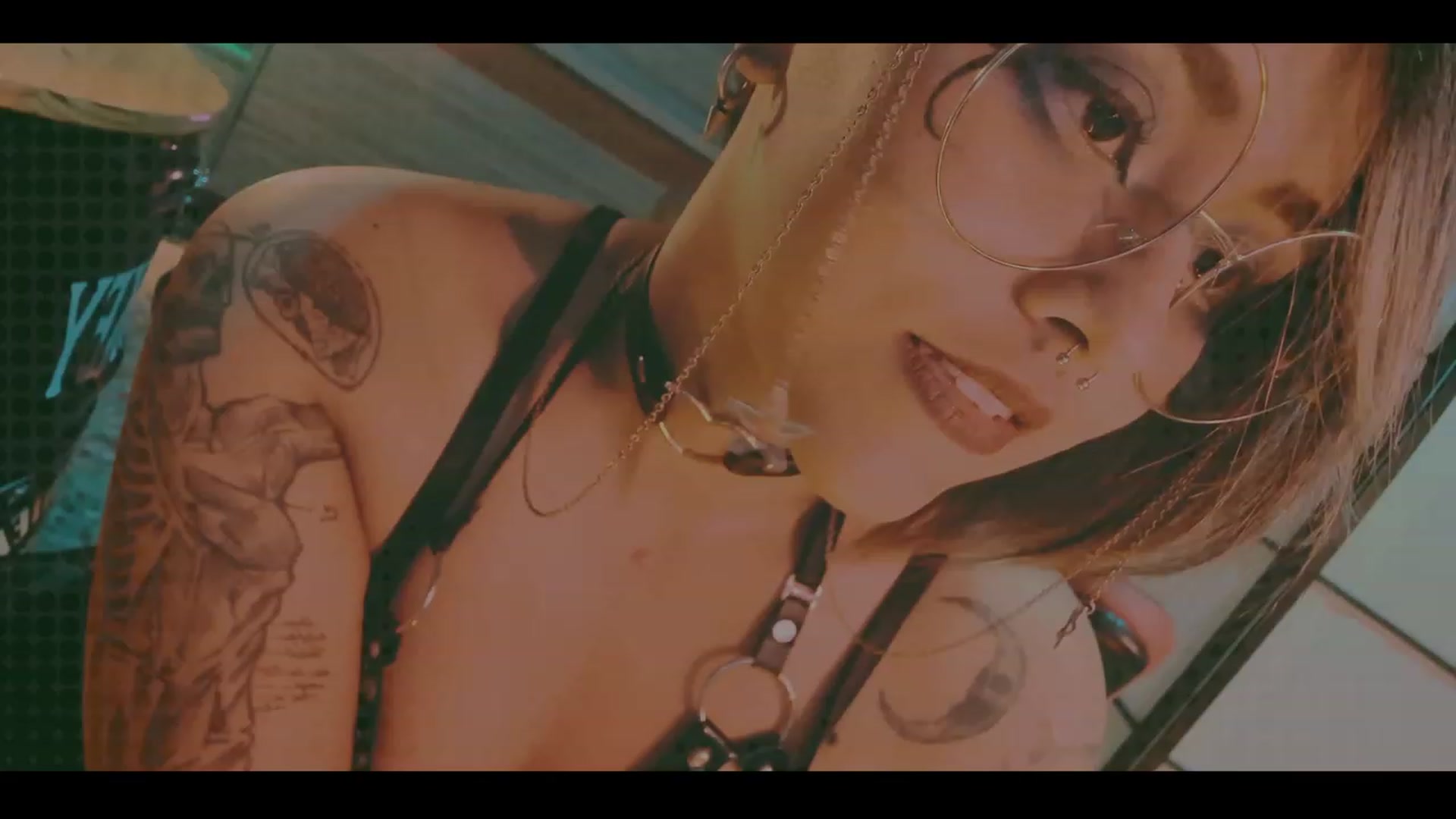 Gallery image thumbnail from AbraxxysRadio's myfreecams stream on, 10/25/2023, 02:32 image 12 of 20