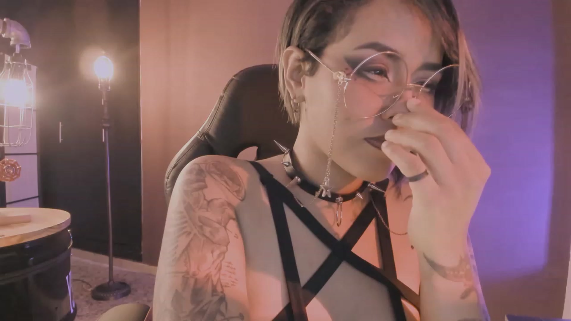 Gallery image thumbnail from AbraxxysRadio's myfreecams stream on, 10/26/2023, 24:03 image 20 of 20