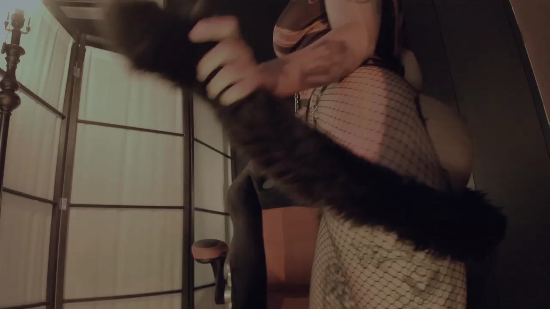 Gallery image thumbnail from AbraxxysRadio's myfreecams stream on, 10/27/2023, 01:10 image 6 of 20
