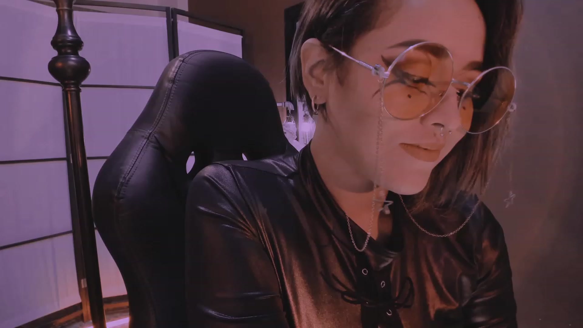 Gallery image thumbnail from AbraxxysRadio's myfreecams stream on, 10/29/2023, 20:11 image 4 of 20