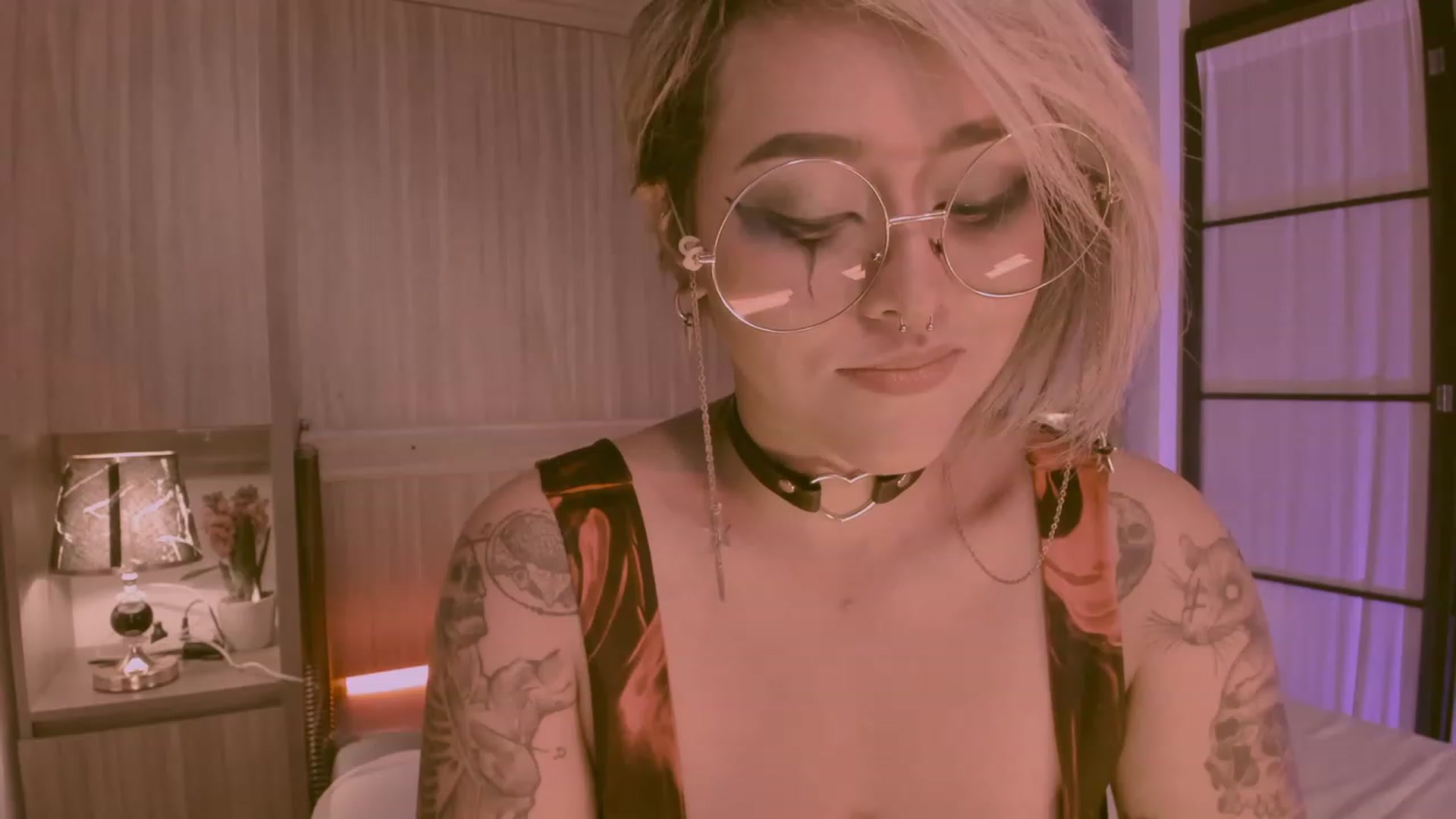 Gallery image thumbnail from AbraxxysRadio's myfreecams stream on, 11/10/2023, 24:18 image 19 of 20