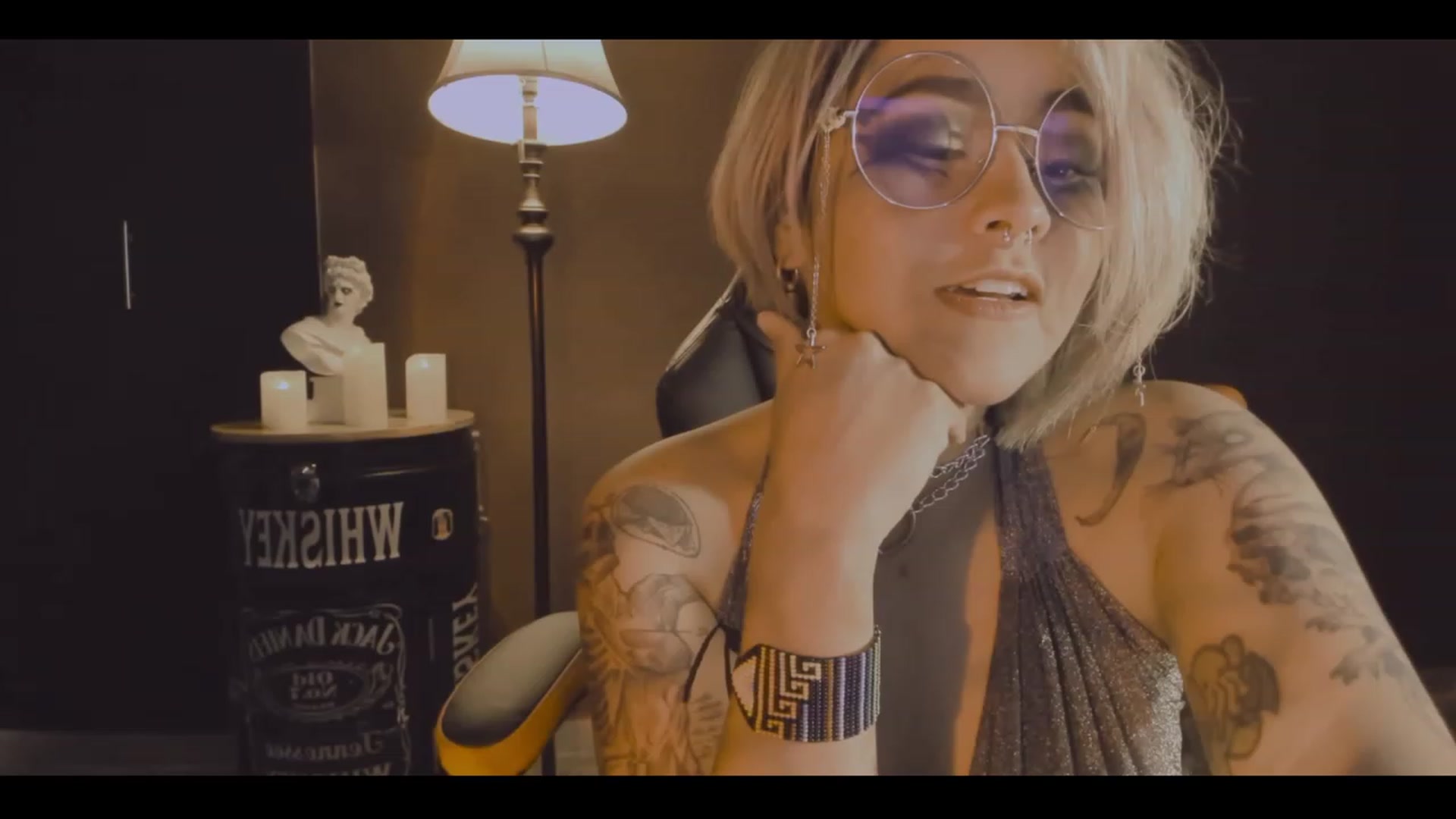 Gallery image thumbnail from AbraxxysRadio's myfreecams stream on, 11/11/2023, 23:53 image 1 of 20