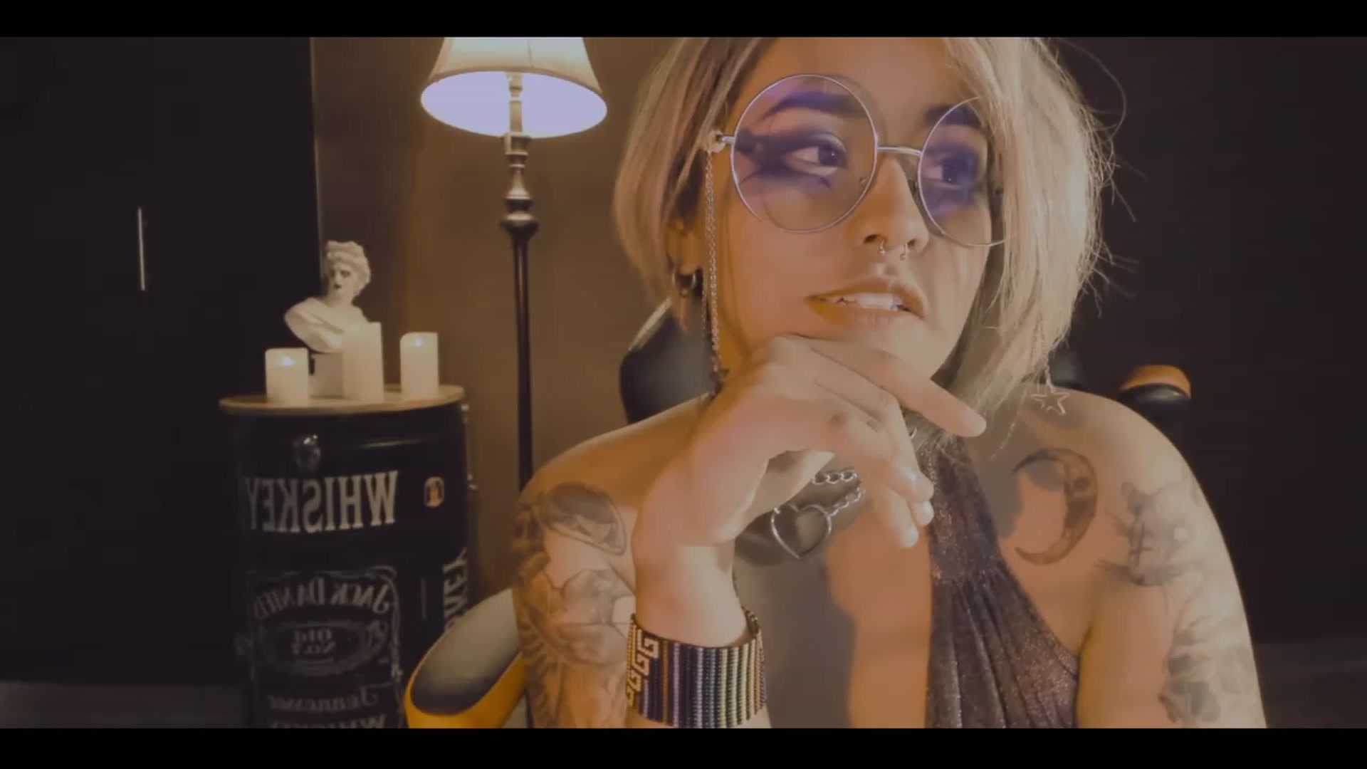 Gallery image thumbnail from AbraxxysRadio's myfreecams stream on, 11/11/2023, 23:53 image 3 of 20