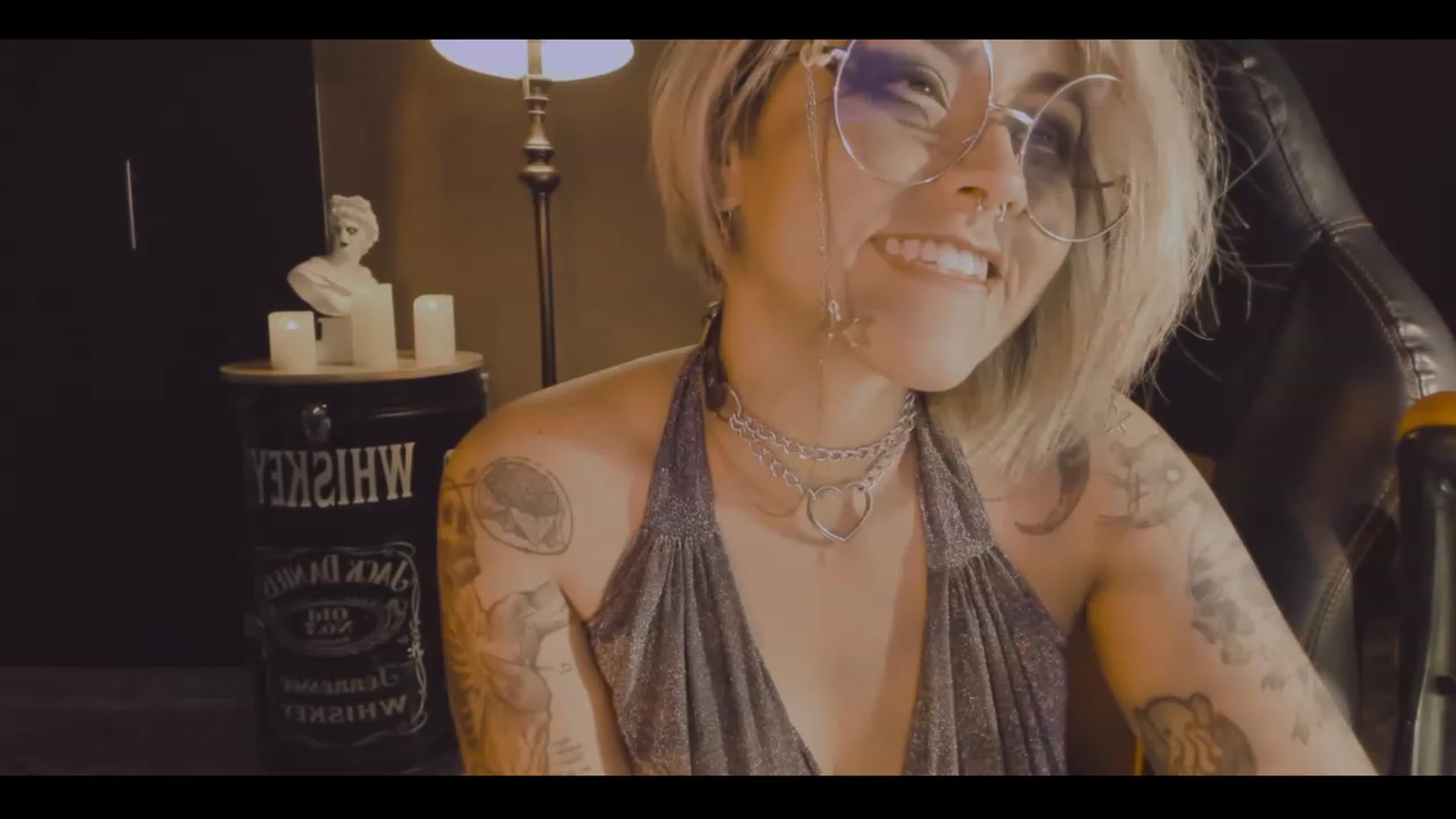Gallery image thumbnail from AbraxxysRadio's myfreecams stream on, 11/11/2023, 23:53 image 15 of 20