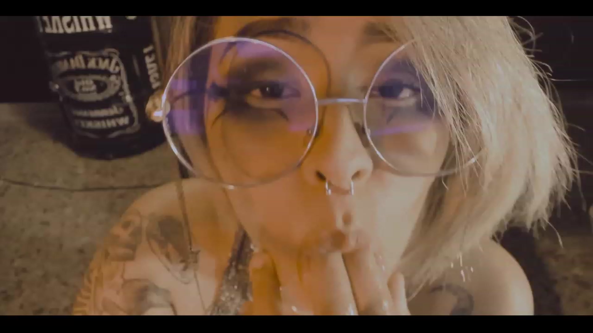 Gallery image thumbnail from AbraxxysRadio's myfreecams stream on, 11/12/2023, 02:31 image 2 of 20
