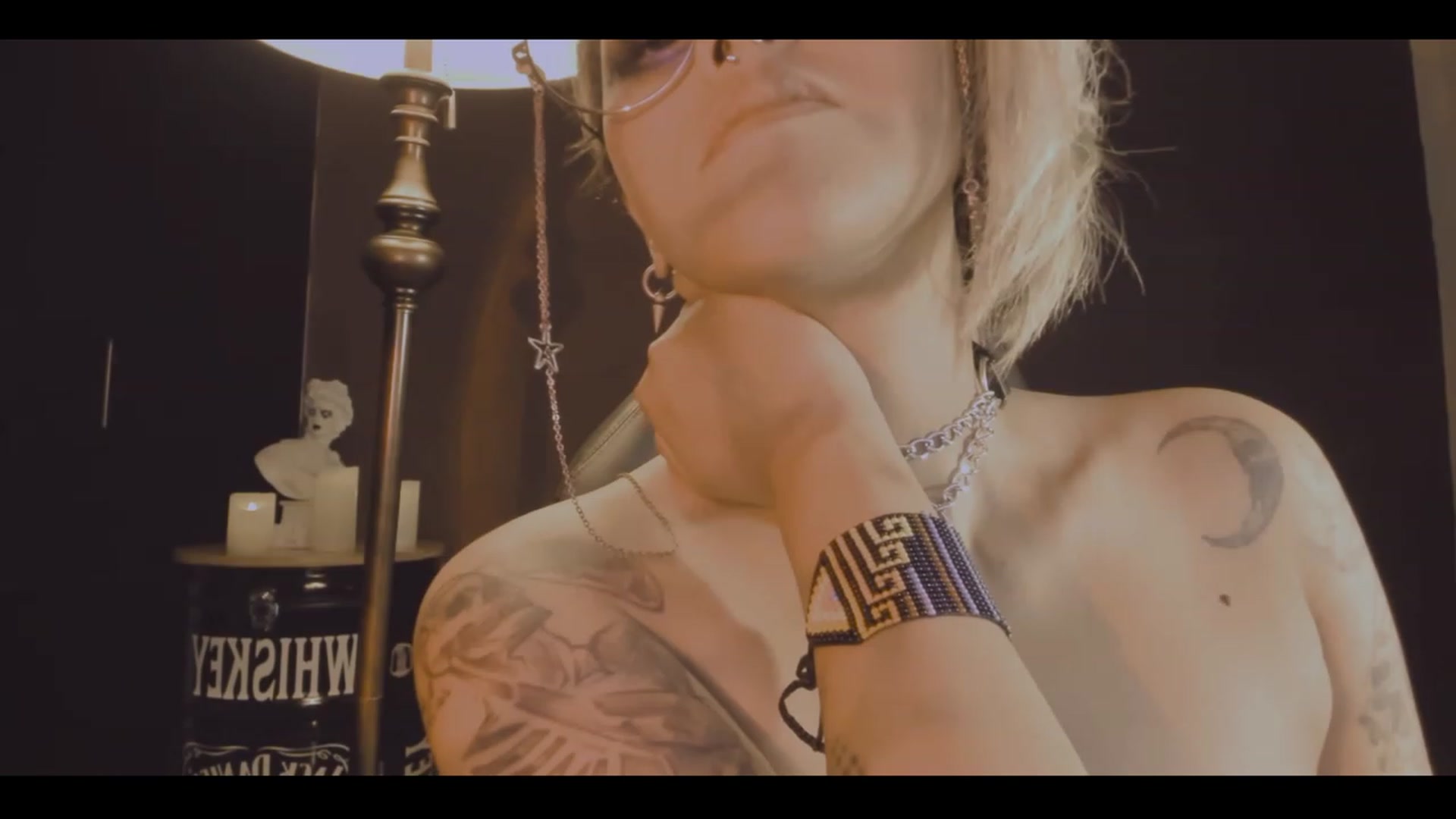 Gallery image thumbnail from AbraxxysRadio's myfreecams stream on, 11/12/2023, 02:31 image 18 of 20