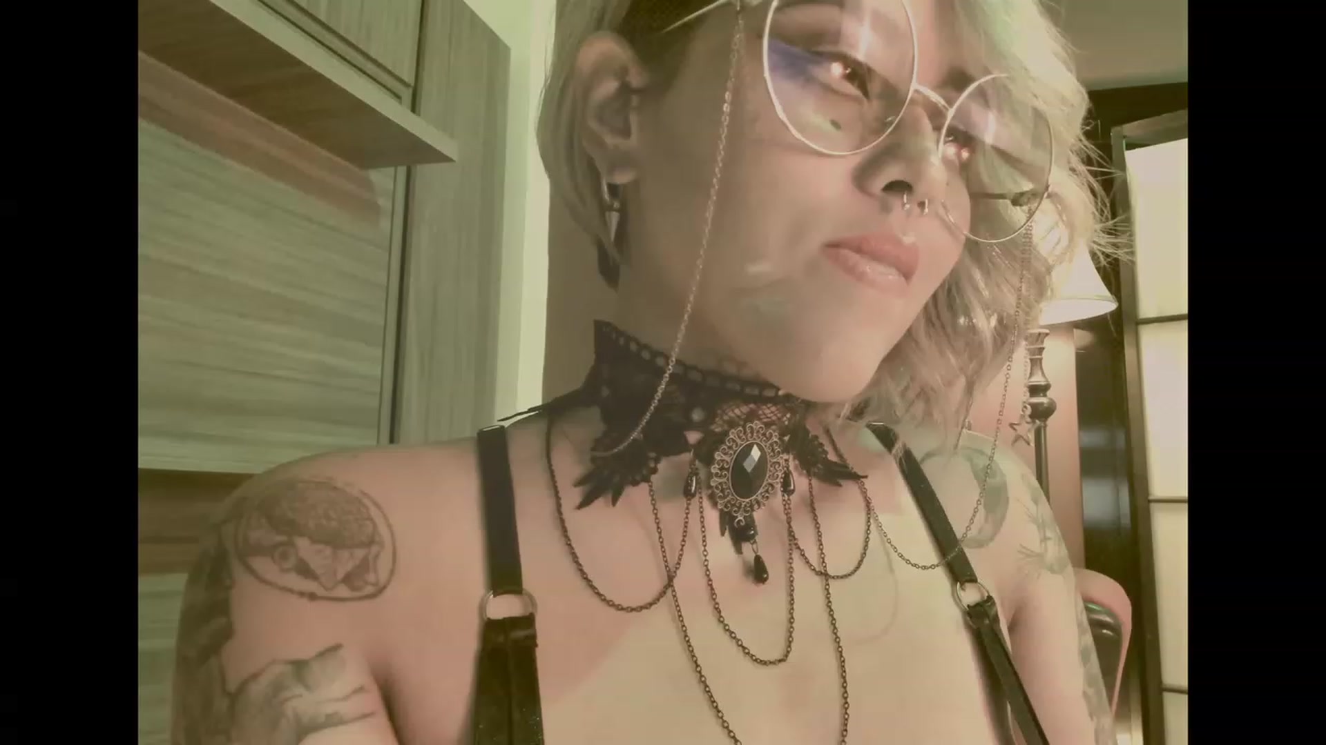 Gallery image thumbnail from AbraxxysRadio's myfreecams stream on, 11/15/2023, 24:24 image 20 of 20