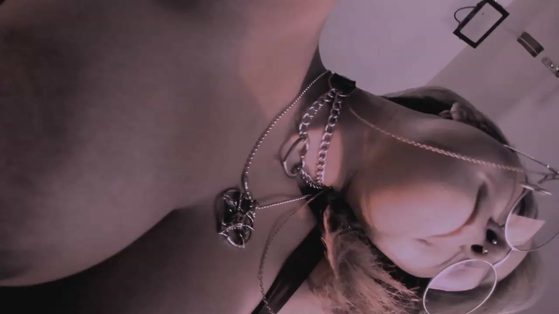Gallery image thumbnail from AbraxxysRadio's myfreecams stream on, 11/17/2023, 01:51 image 18 of 20